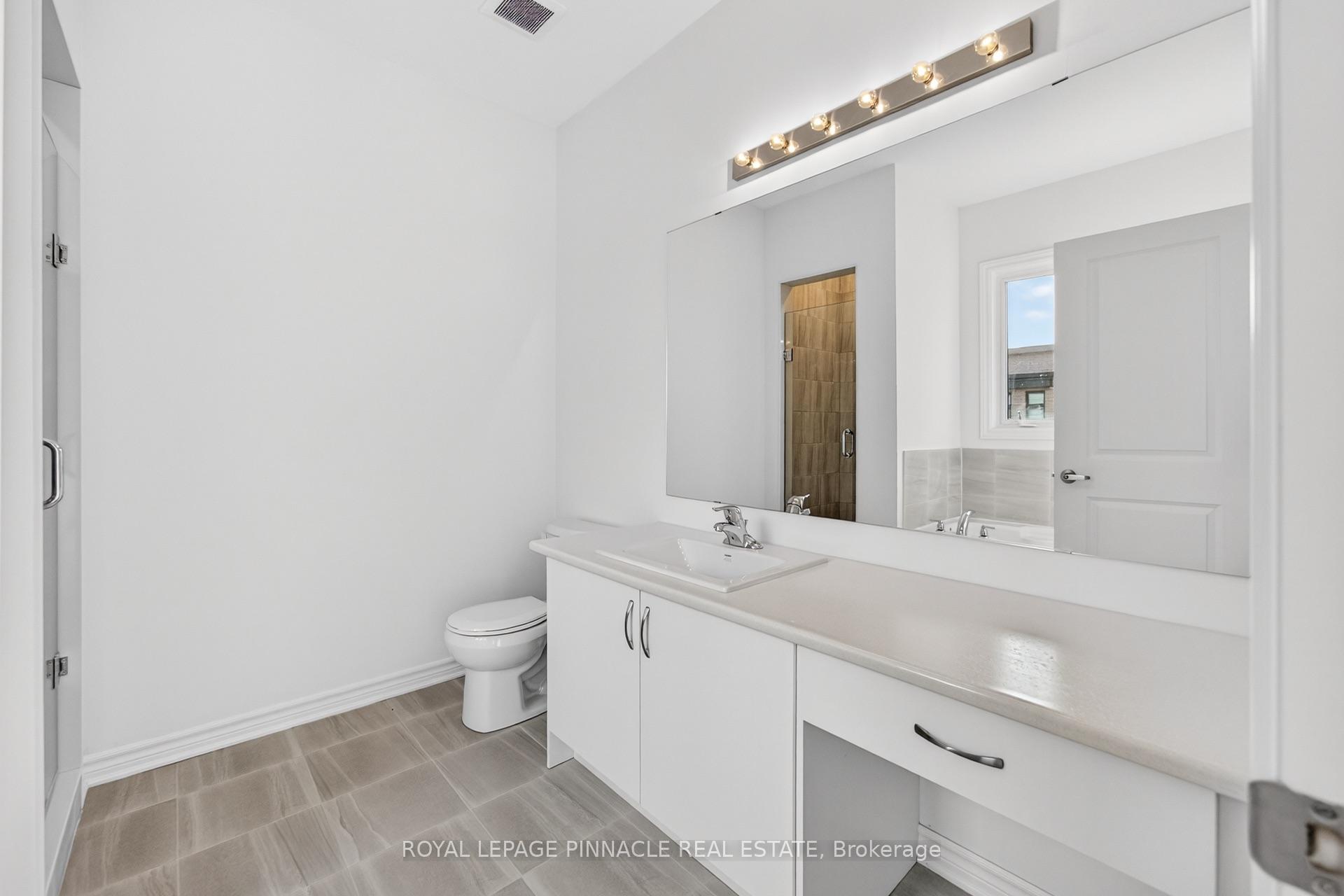 Photo 45 of 69 Inverary Crescent, Vaughan, Kleinburg — HOMEH