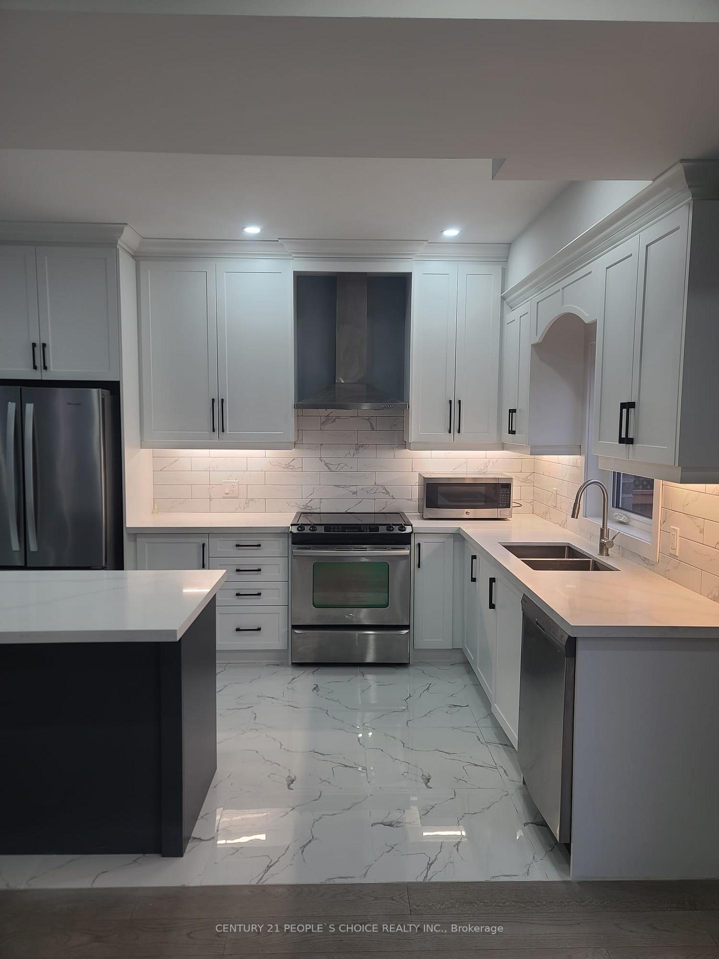 Photo 6 of Unit (Upper), 84 Beland Avenue, Hamilton, McQuesten — HOMEH