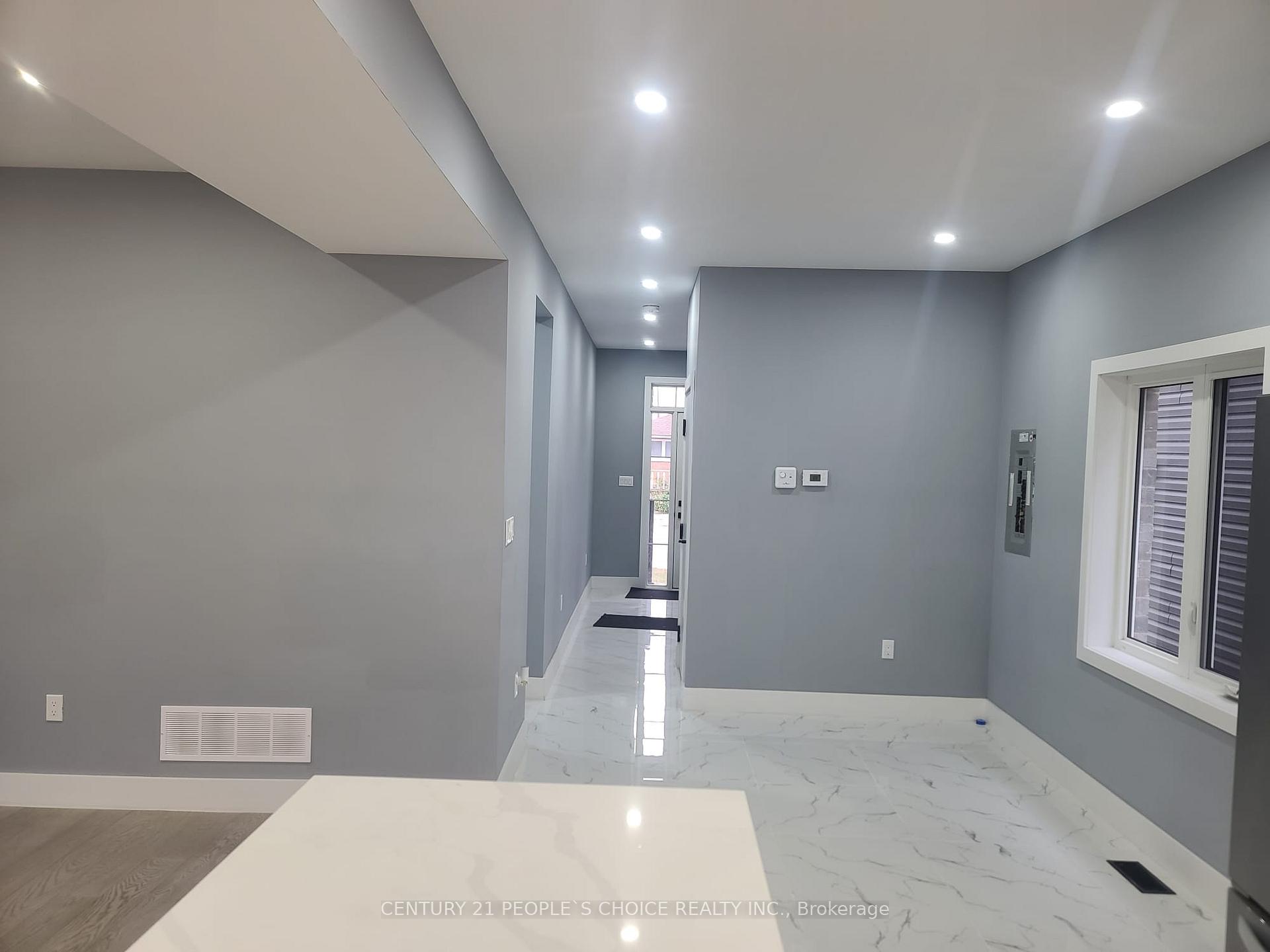 Photo 7 of Unit (Upper), 84 Beland Avenue, Hamilton, McQuesten — HOMEH