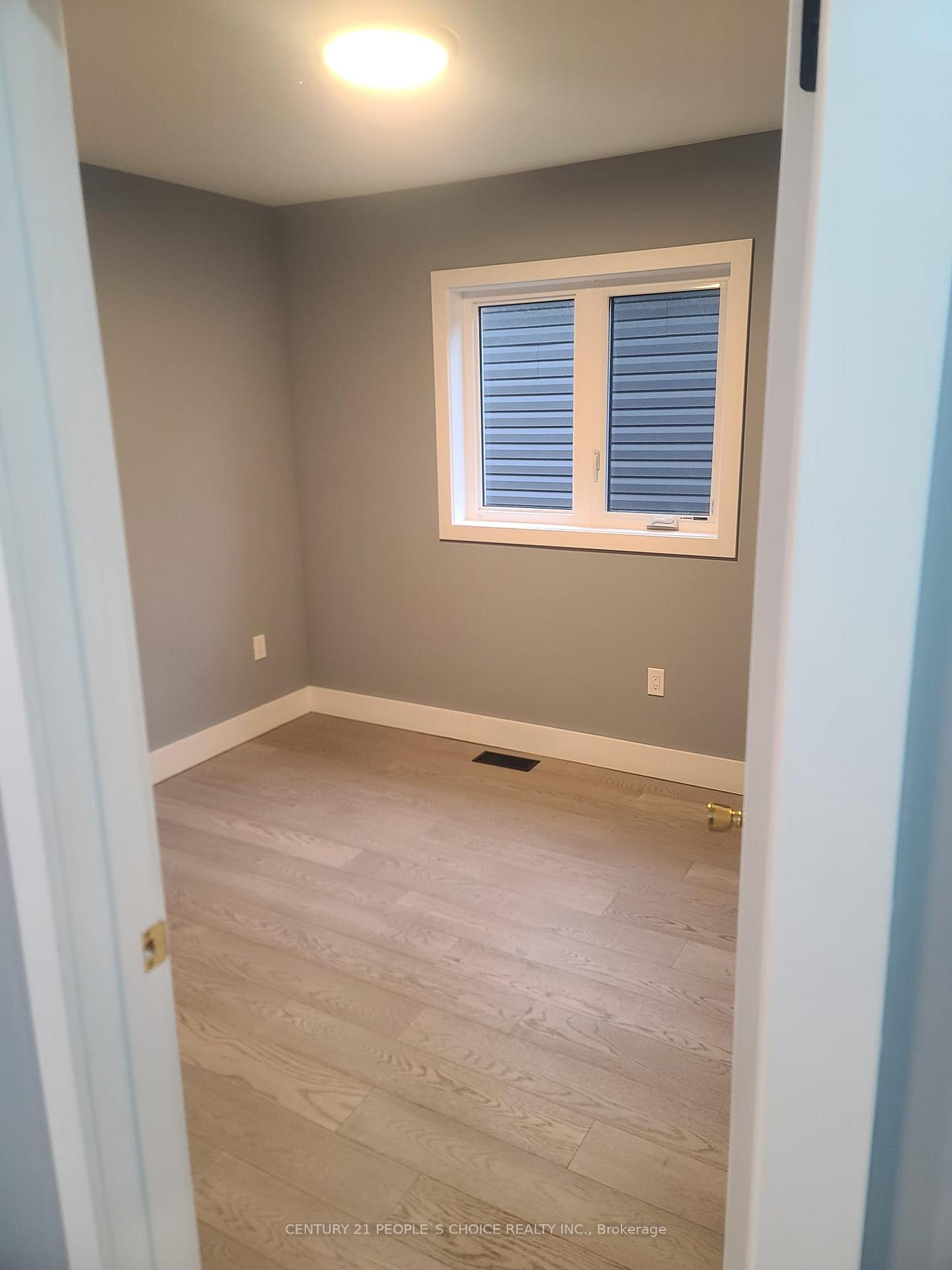 Photo 15 of Unit (Upper), 84 Beland Avenue, Hamilton, McQuesten — HOMEH