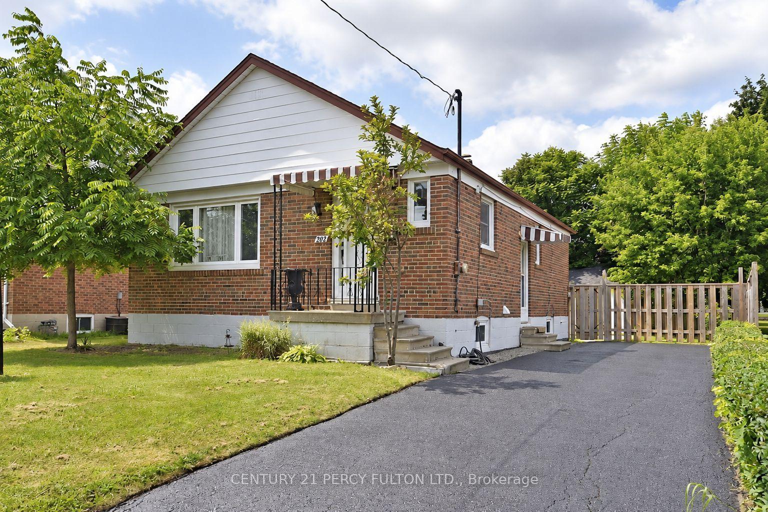 Photo of Unit MAIN, 270 Wilson Road S