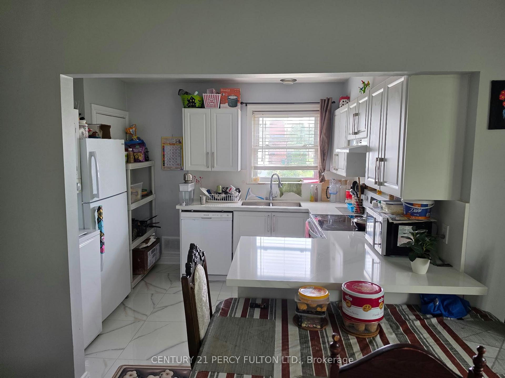 Photo 5 of Unit MAIN, 270 Wilson Road S, Oshawa, Donevan — HOMEH