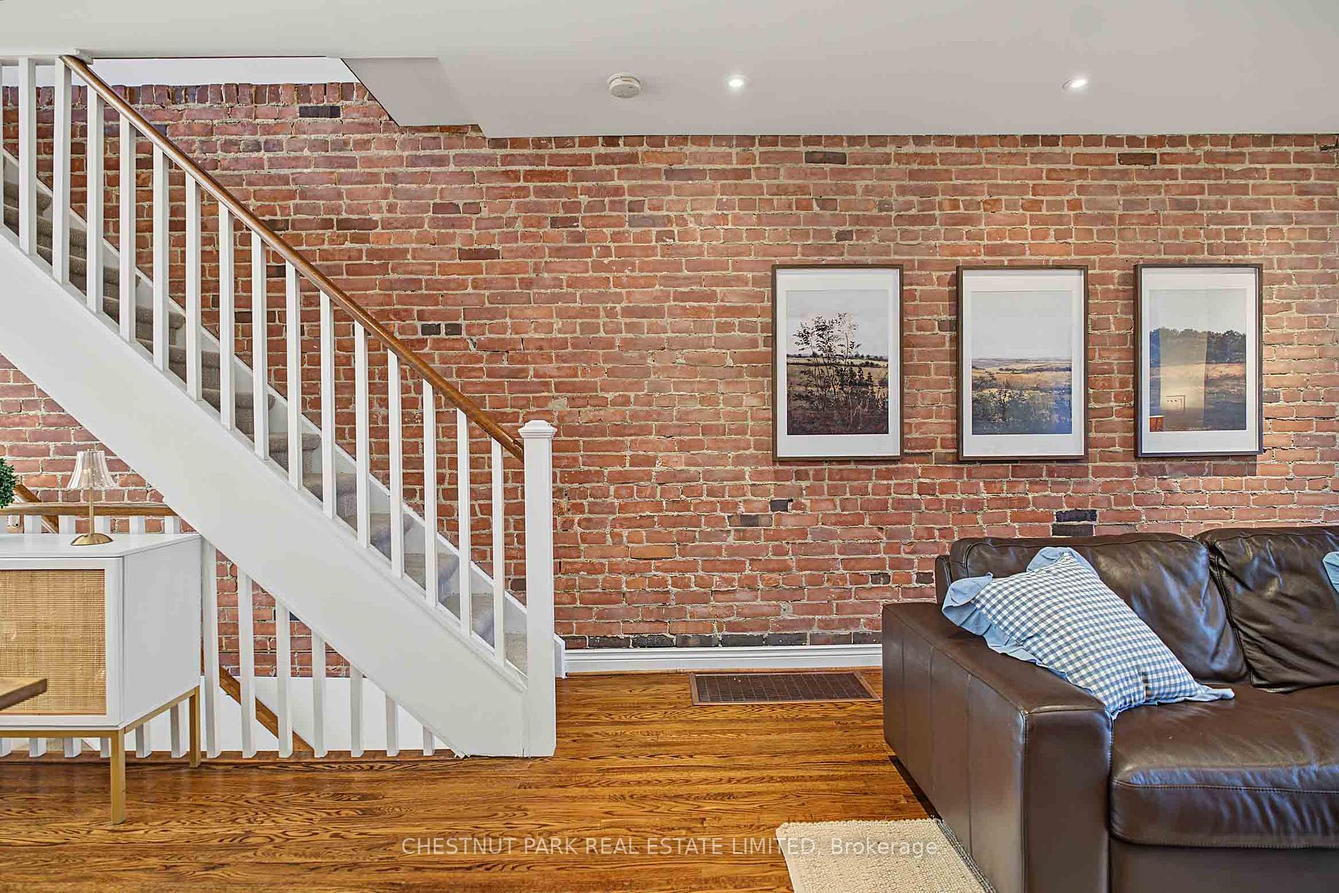Photo 18 of 15 Millbrook Crescent, Toronto, North Riverdale — HOMEH
