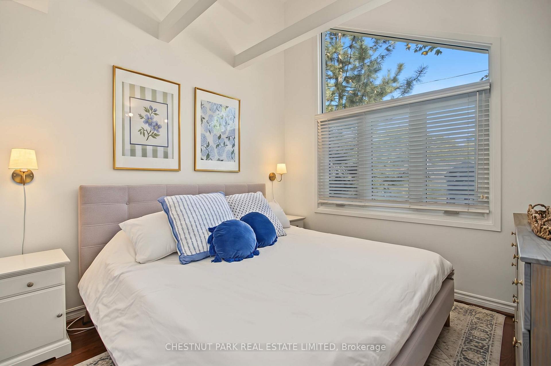 Photo 23 of 15 Millbrook Crescent, Toronto, North Riverdale — HOMEH