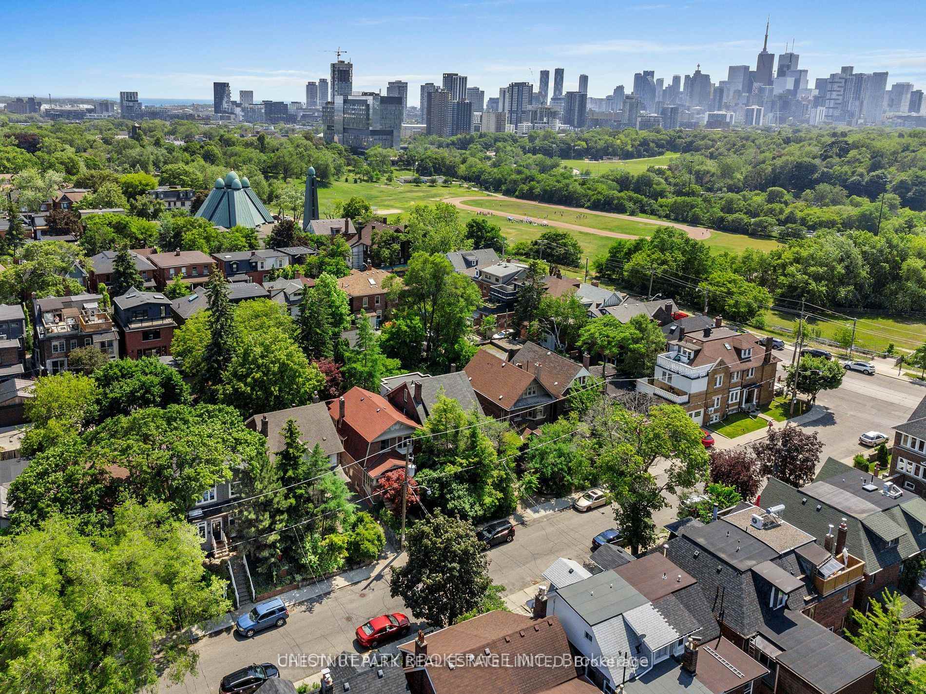 Photo 49 of 15 Millbrook Crescent, Toronto, North Riverdale — HOMEH