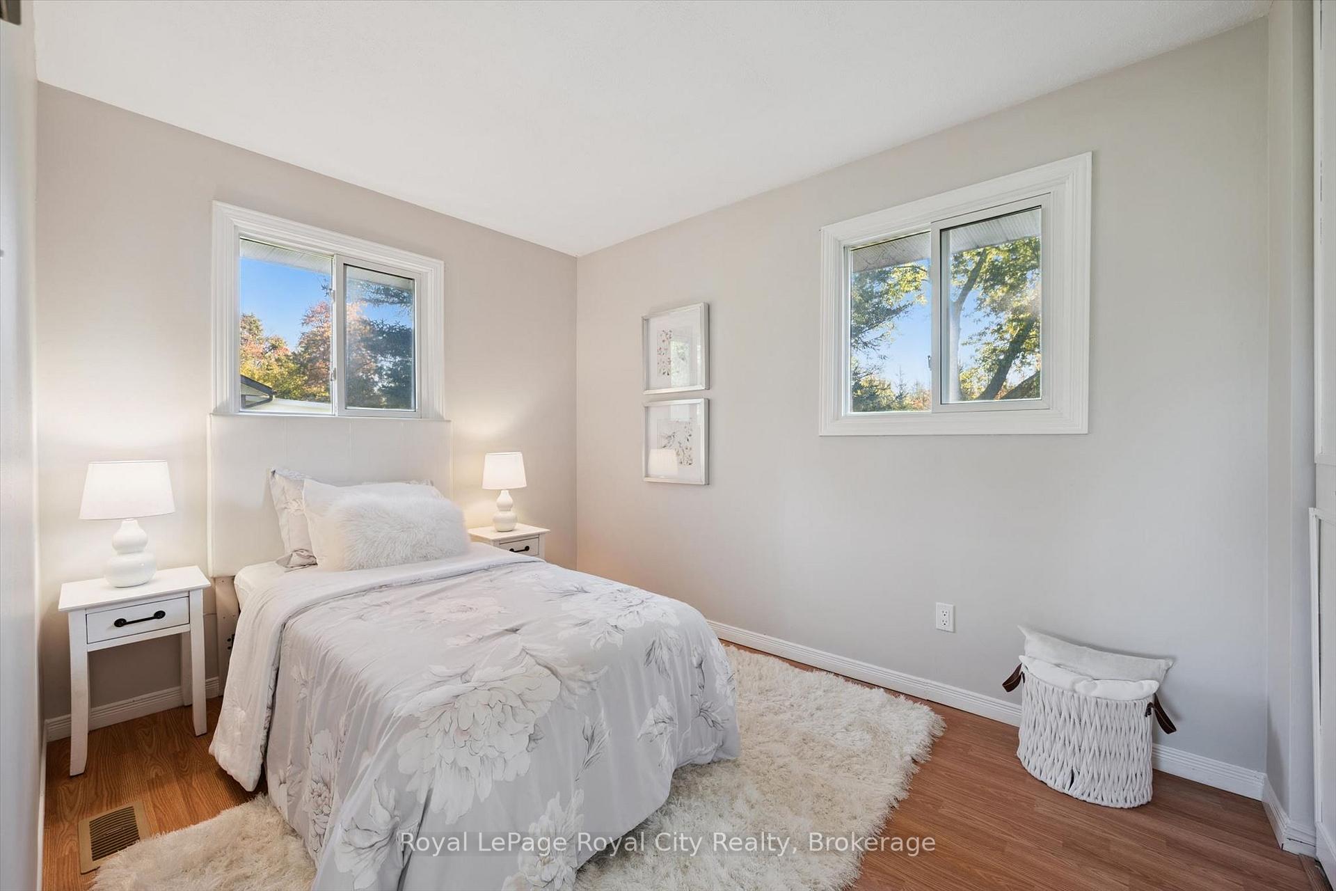 Photo 14 of 7065 Fife Road, Guelph, Willow West/Sugarbush/West Acres — HOMEH