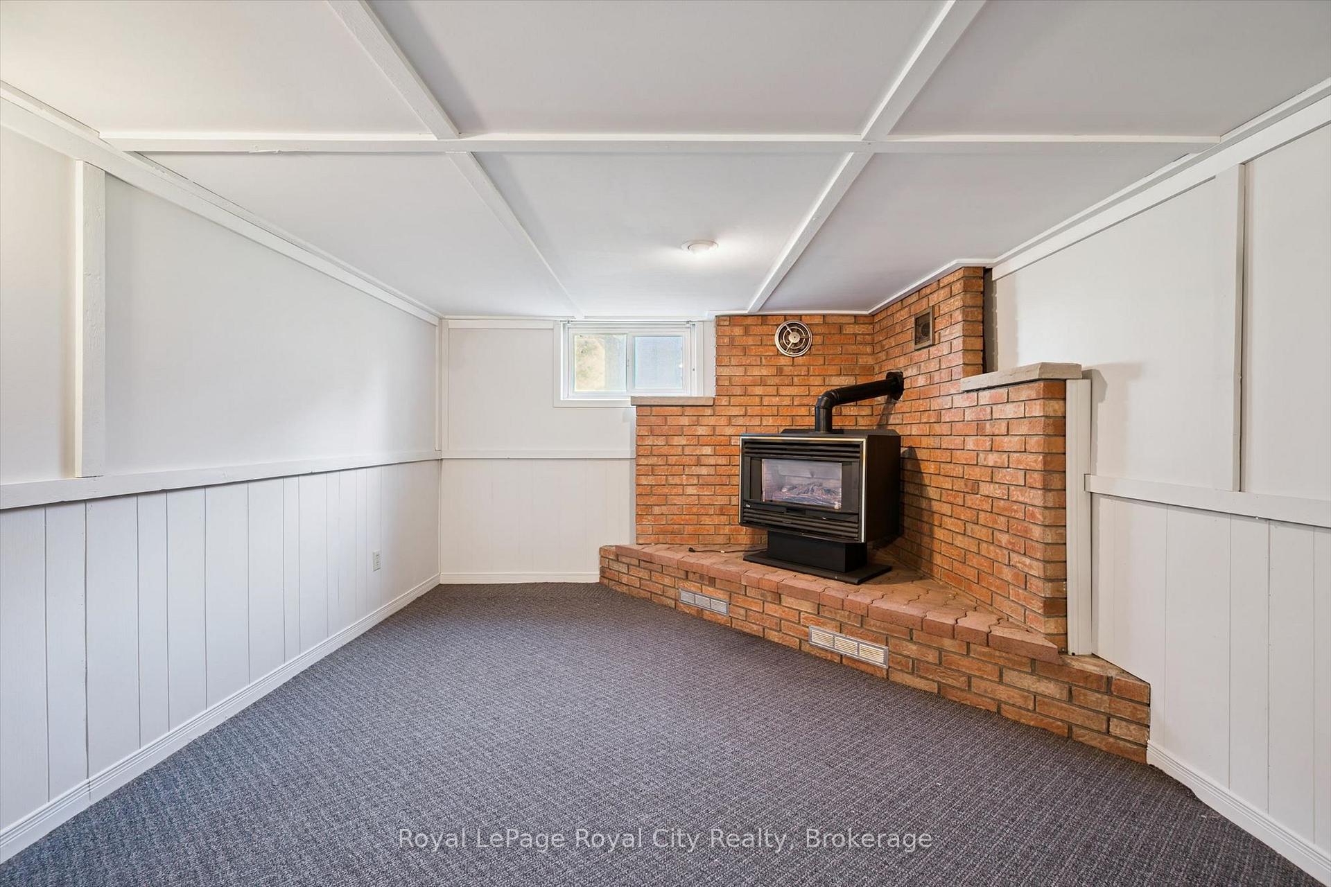 Photo 18 of 7065 Fife Road, Guelph, Willow West/Sugarbush/West Acres — HOMEH