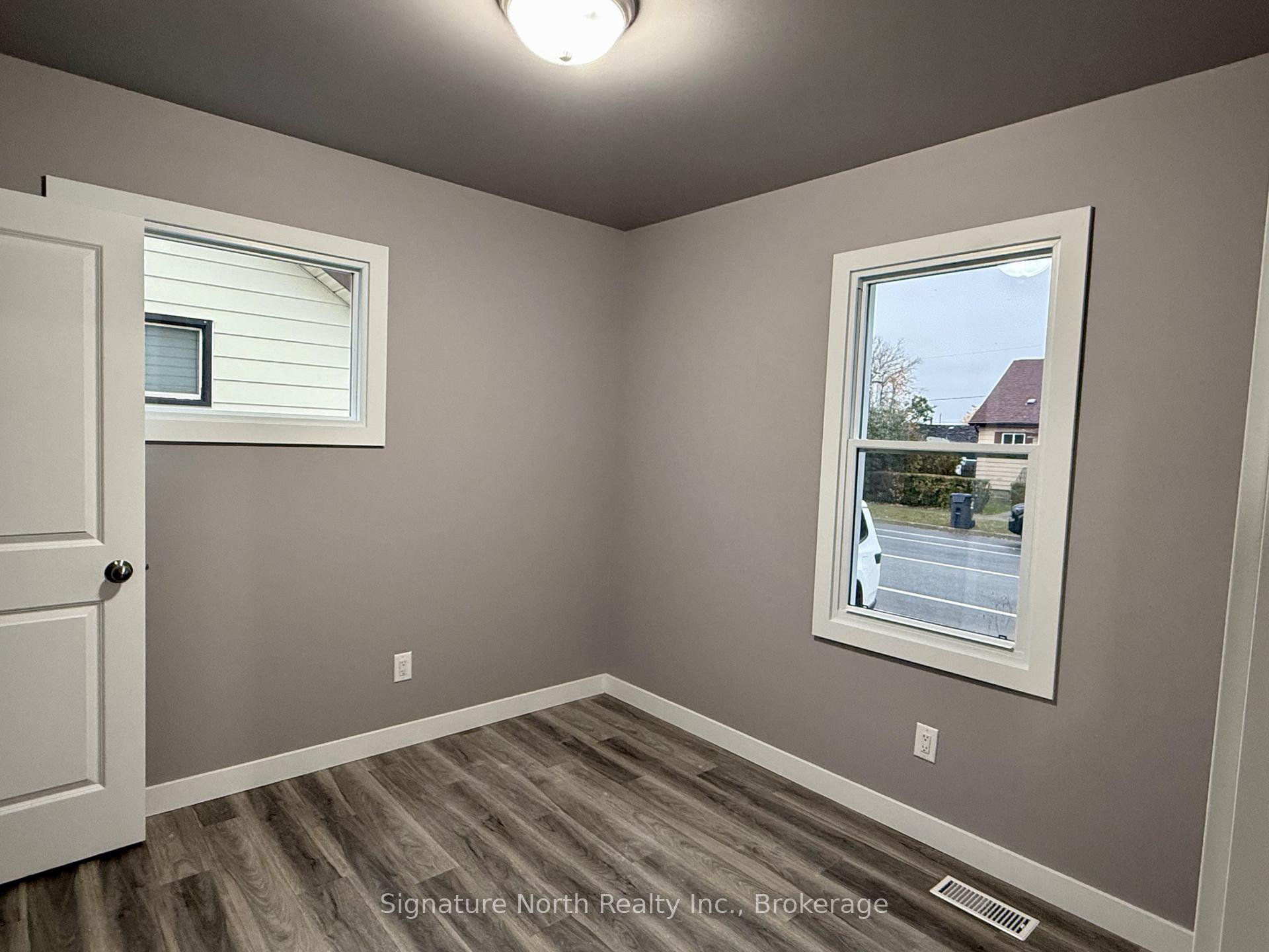 Photo 7 of 1004 Gore Street W, Thunder Bay, Westfort — HOMEH