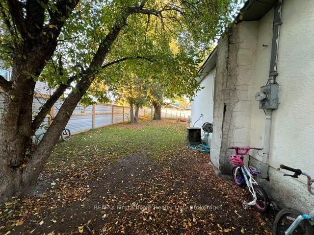 Photo 7 of 656 First Street E, Fort Frances — HOMEH