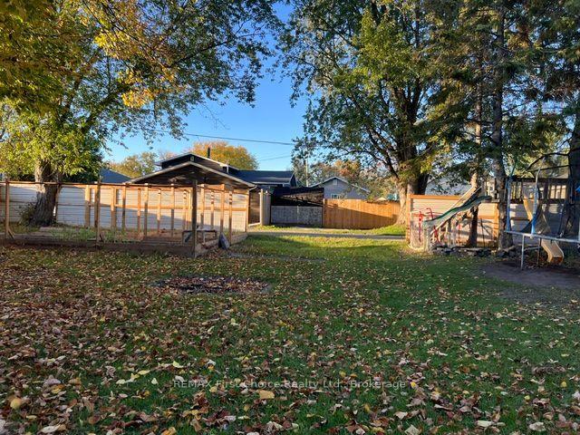 Photo 4 of 656 First Street E, Fort Frances — HOMEH