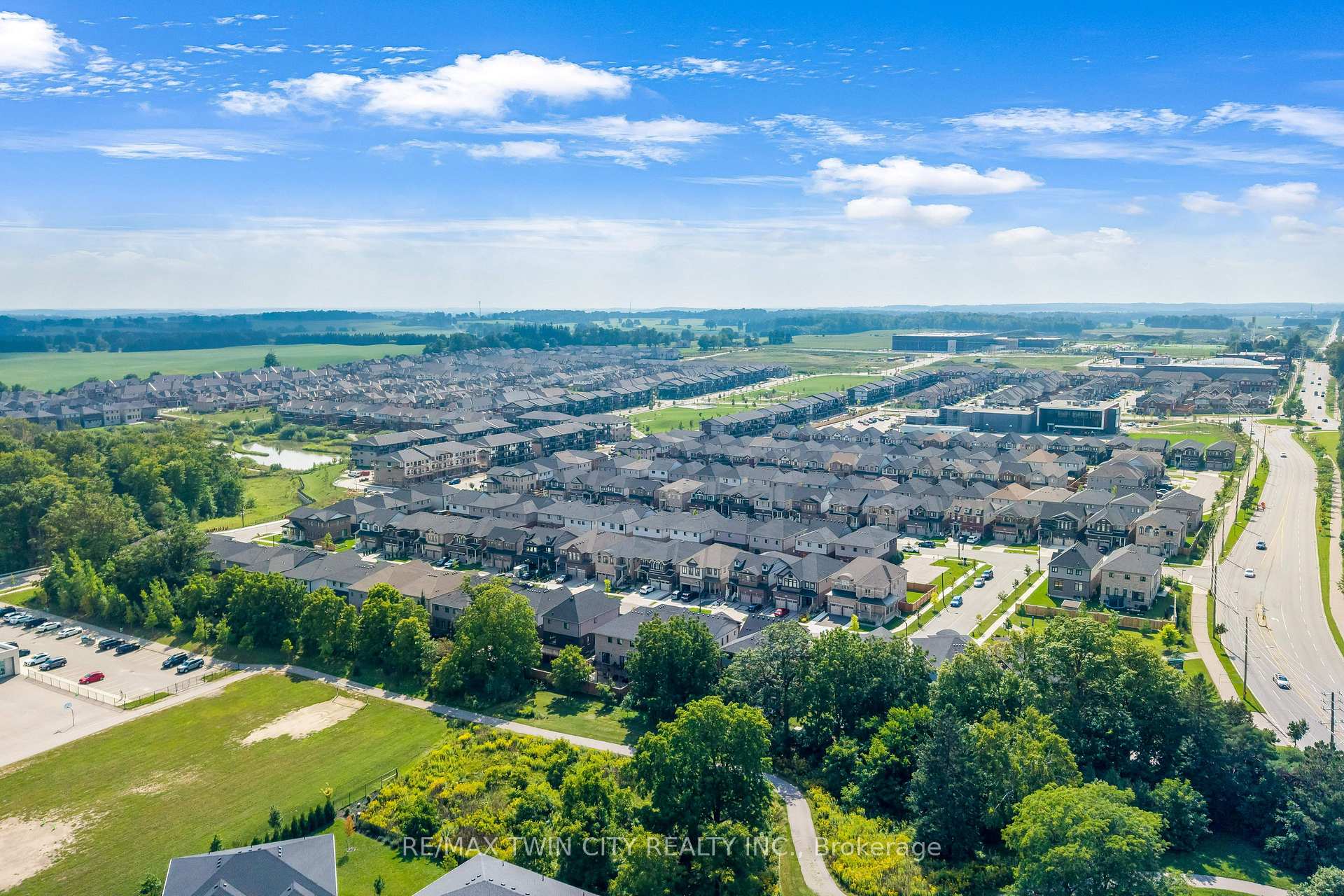 Photo 47 of 49 Scots Pine Trail, Kitchener, Huron Park — HOMEH