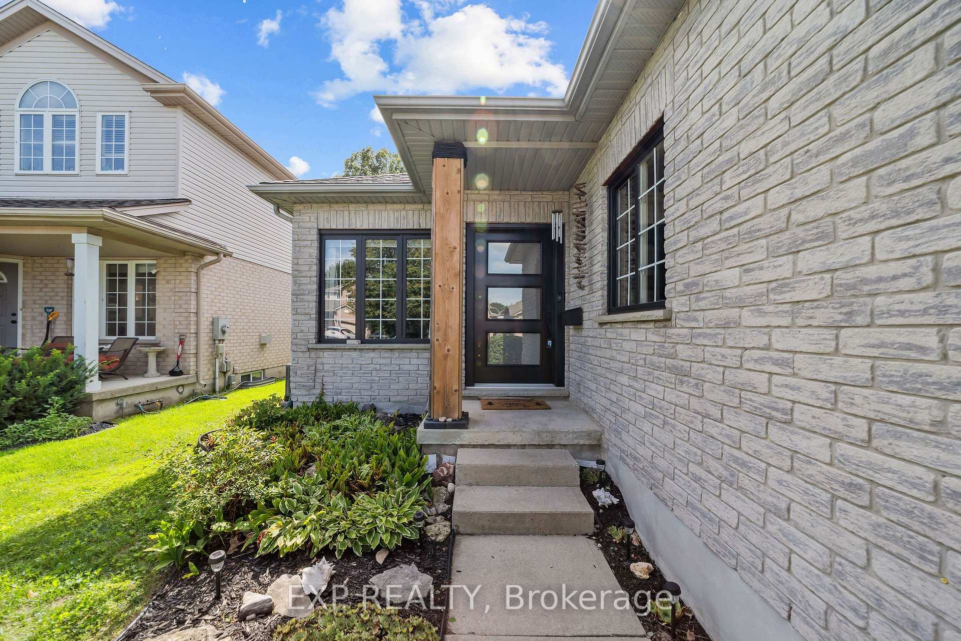 Photo 35 of 44 Juniper Crescent, Strathroy-Caradoc, SE — HOMEH
