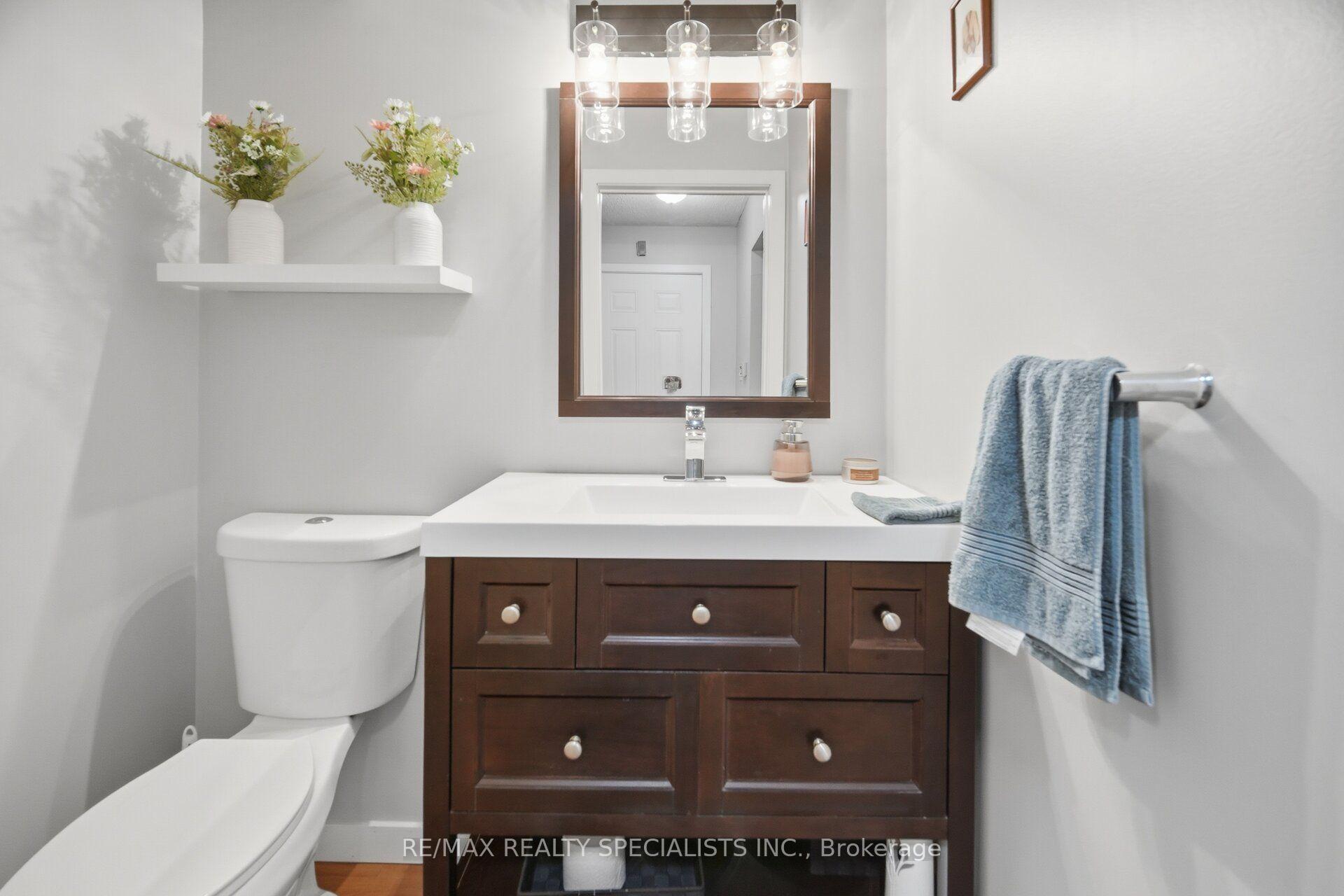 Photo 12 of 6851 Avila Road, Mississauga, Meadowvale — HOMEH