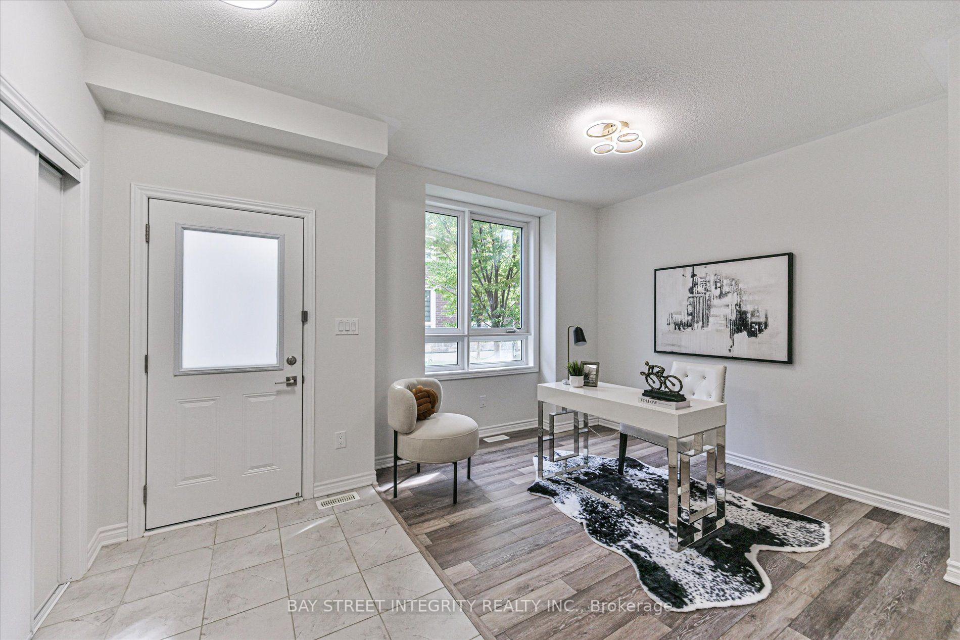 Photo 4 of 25 Chicago Lane, Markham, Wismer — HOMEH