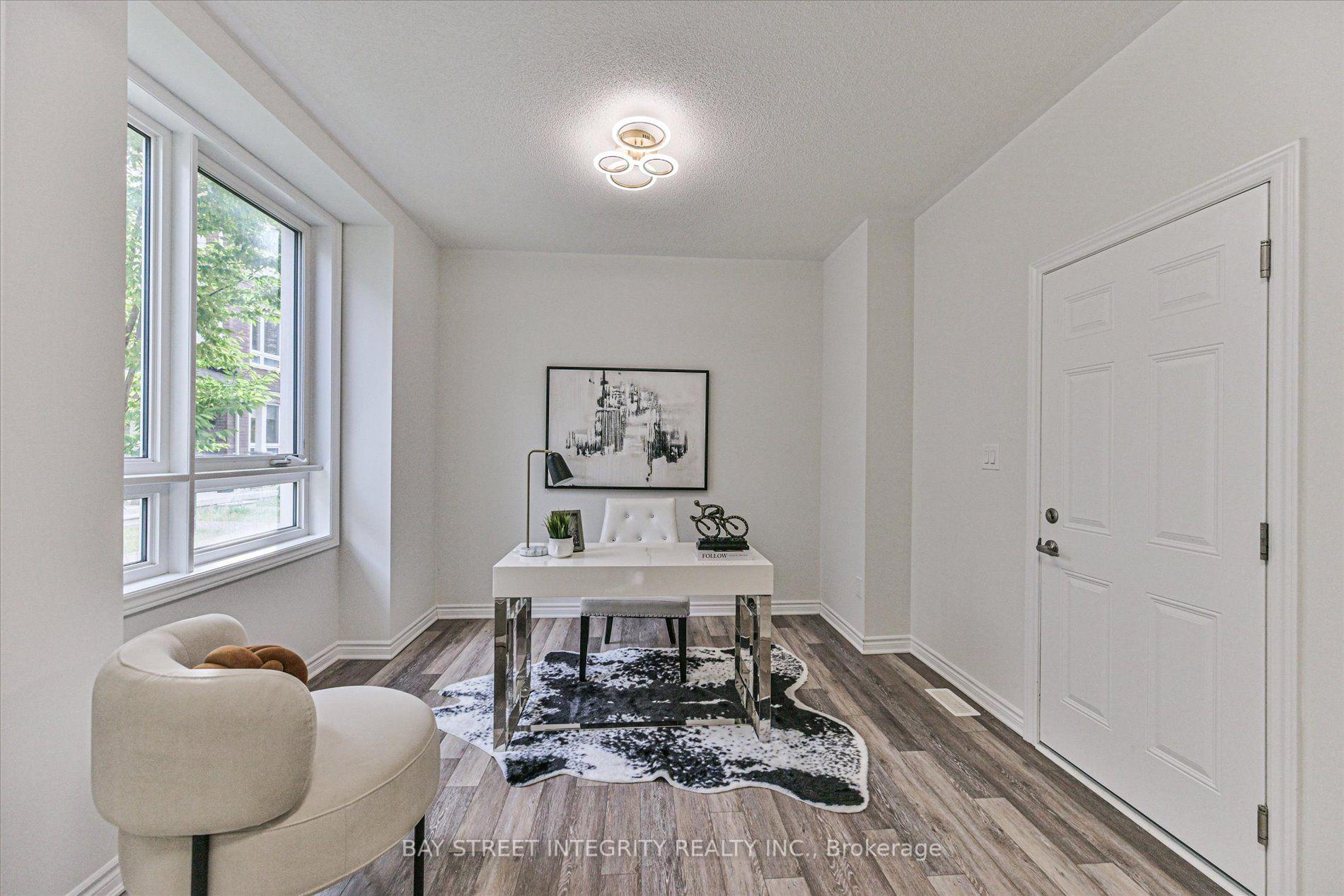 Photo 6 of 25 Chicago Lane, Markham, Wismer — HOMEH