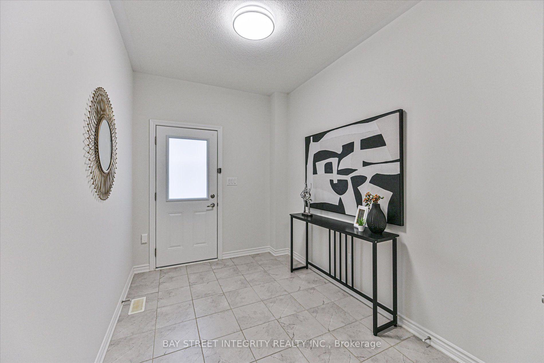 Photo 7 of 25 Chicago Lane, Markham, Wismer — HOMEH
