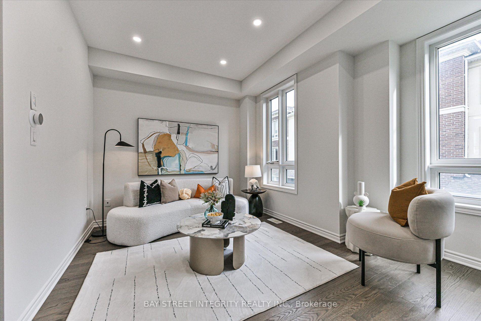 Photo 21 of 25 Chicago Lane, Markham, Wismer — HOMEH