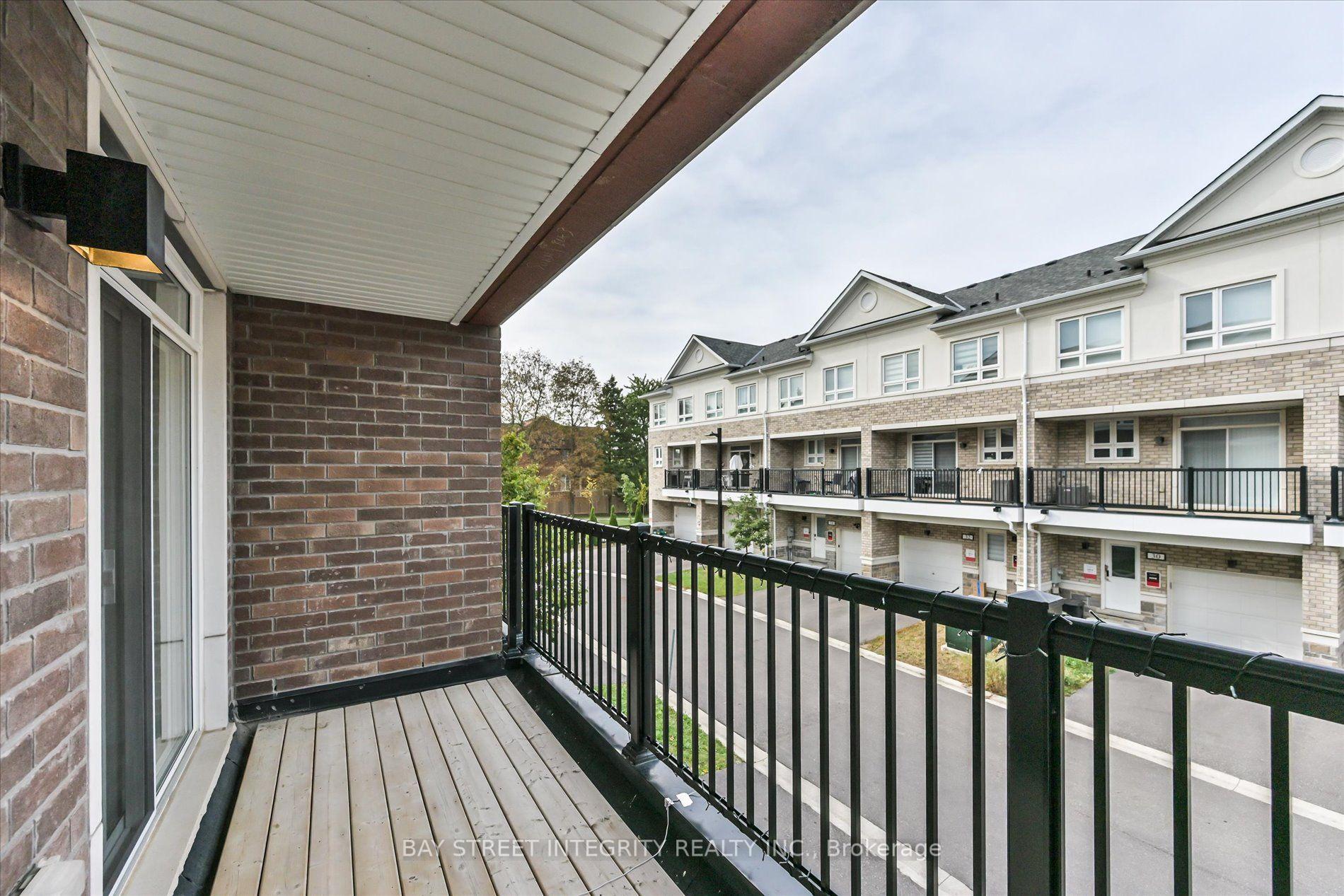 Photo 35 of 25 Chicago Lane, Markham, Wismer — HOMEH