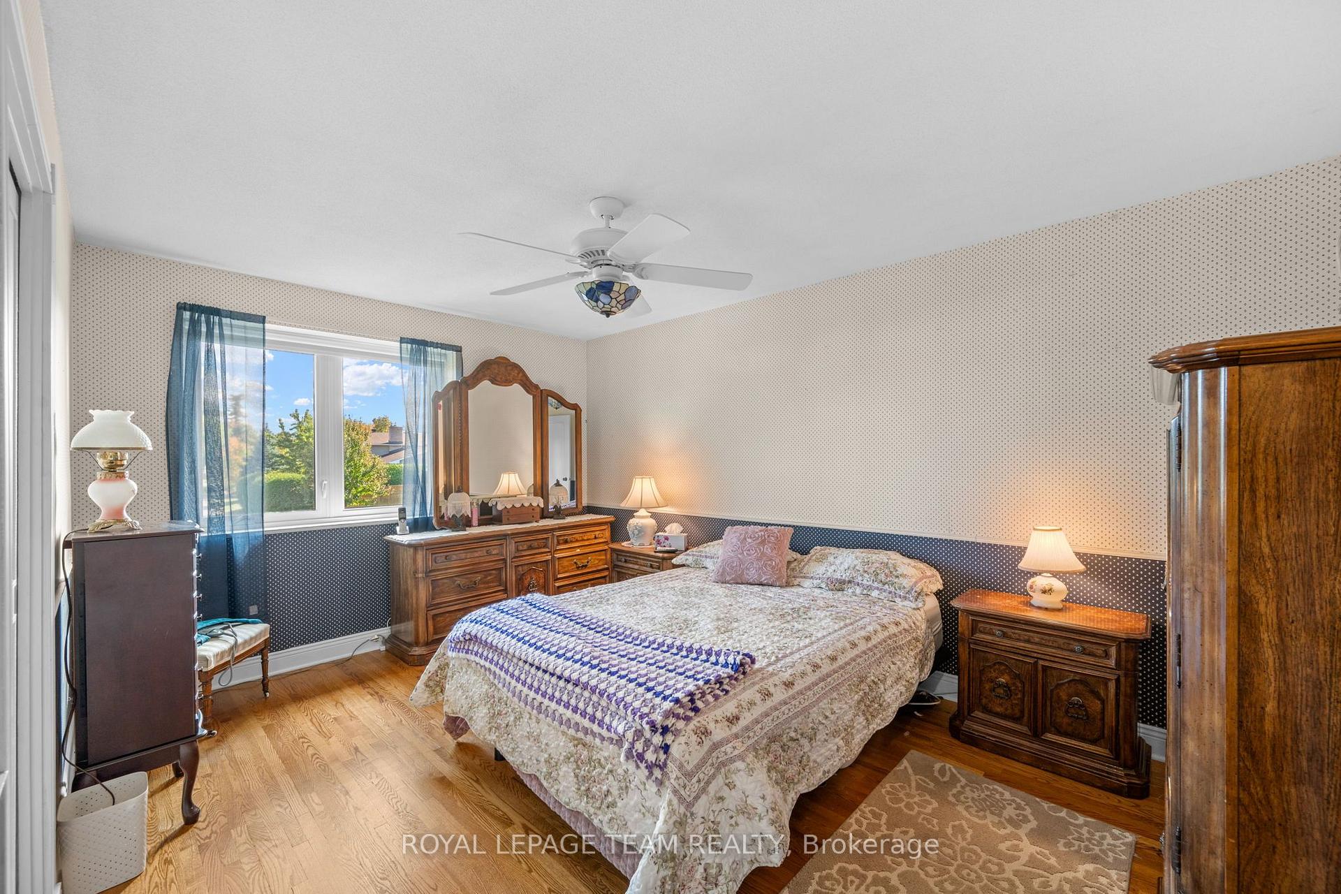 Photo 12 of 19 Parkland Crescent, Ottawa, Arlington Woods — HOMEH