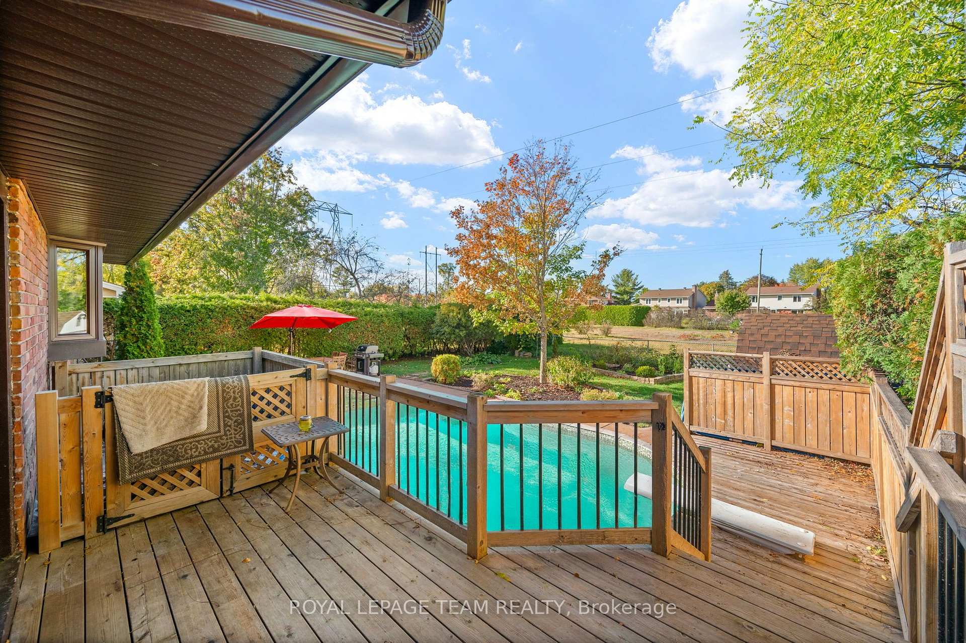 Photo 20 of 19 Parkland Crescent, Ottawa, Arlington Woods — HOMEH