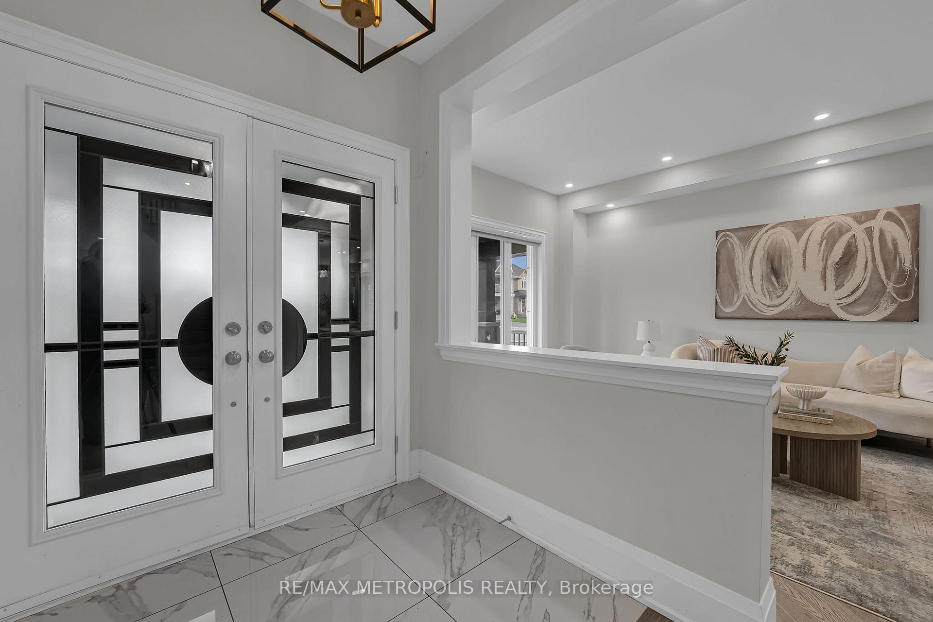 Photo 7 of 783 Green Street, Innisfil, Lefroy — HOMEH