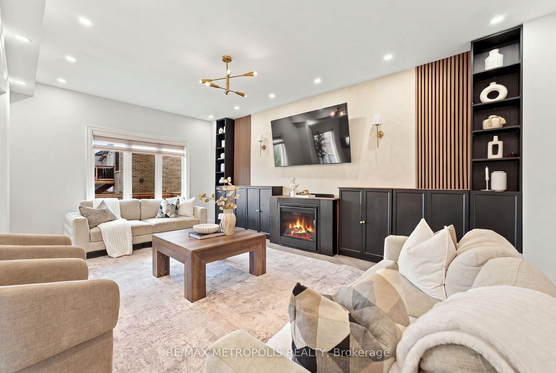 Photo 14 of 783 Green Street, Innisfil, Lefroy — HOMEH