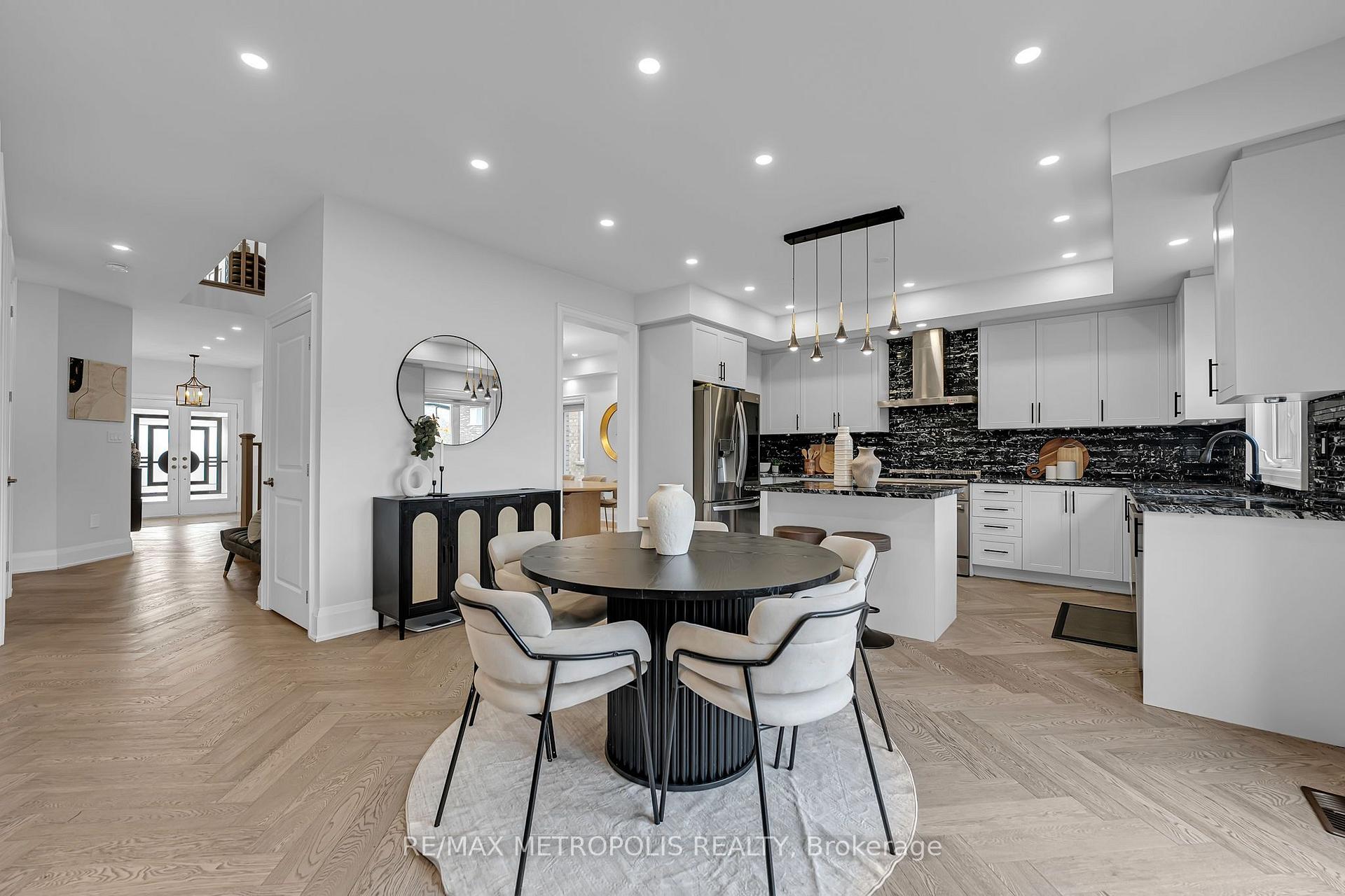 Photo 16 of 783 Green Street, Innisfil, Lefroy — HOMEH