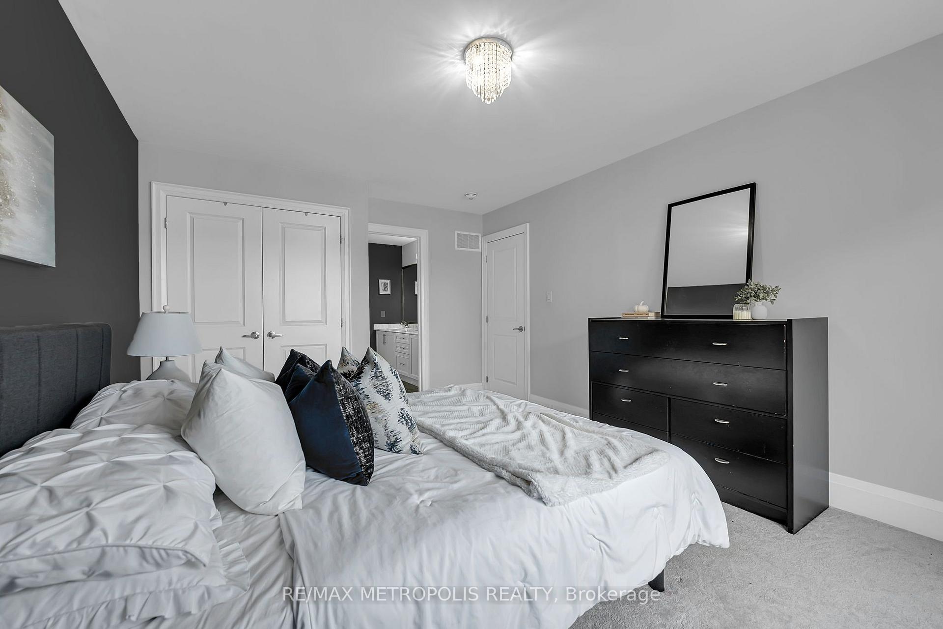 Photo 25 of 783 Green Street, Innisfil, Lefroy — HOMEH