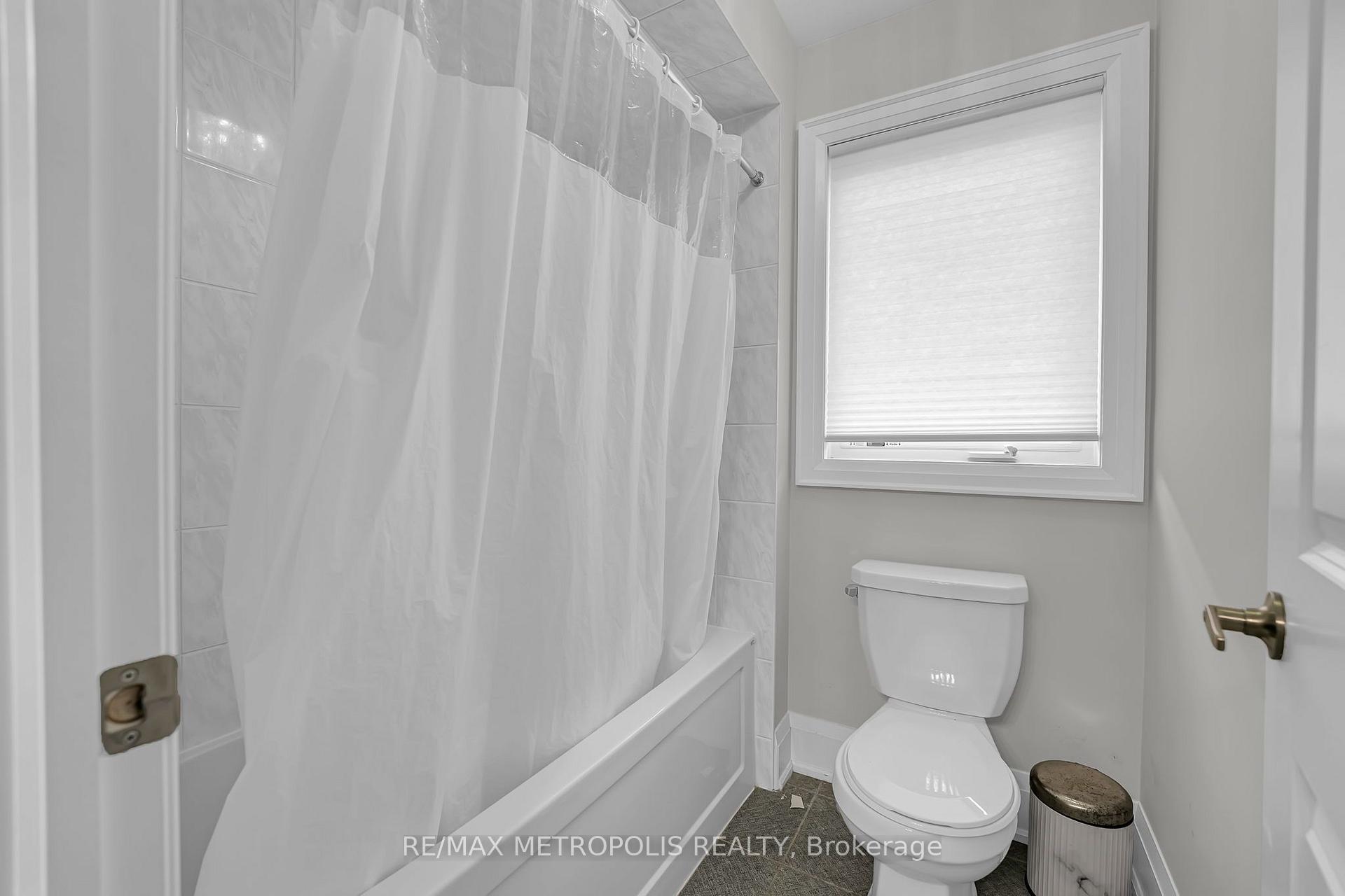 Photo 27 of 783 Green Street, Innisfil, Lefroy — HOMEH