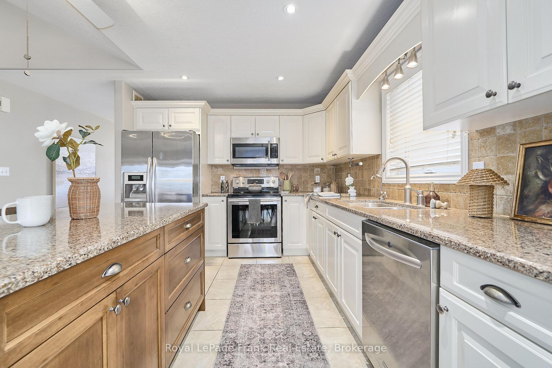 Photo 7 of 11 Fox Den Drive, Brighton — HOMEH