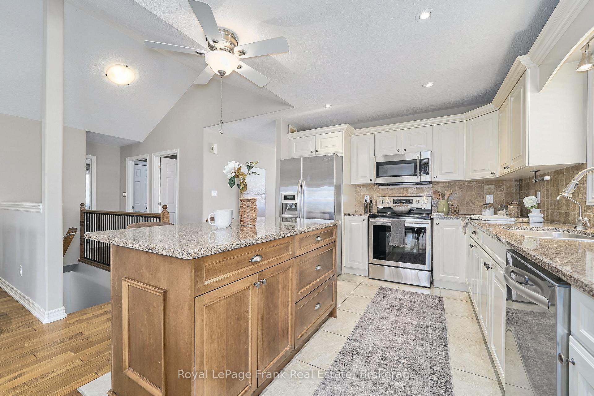 Photo 8 of 11 Fox Den Drive, Brighton — HOMEH