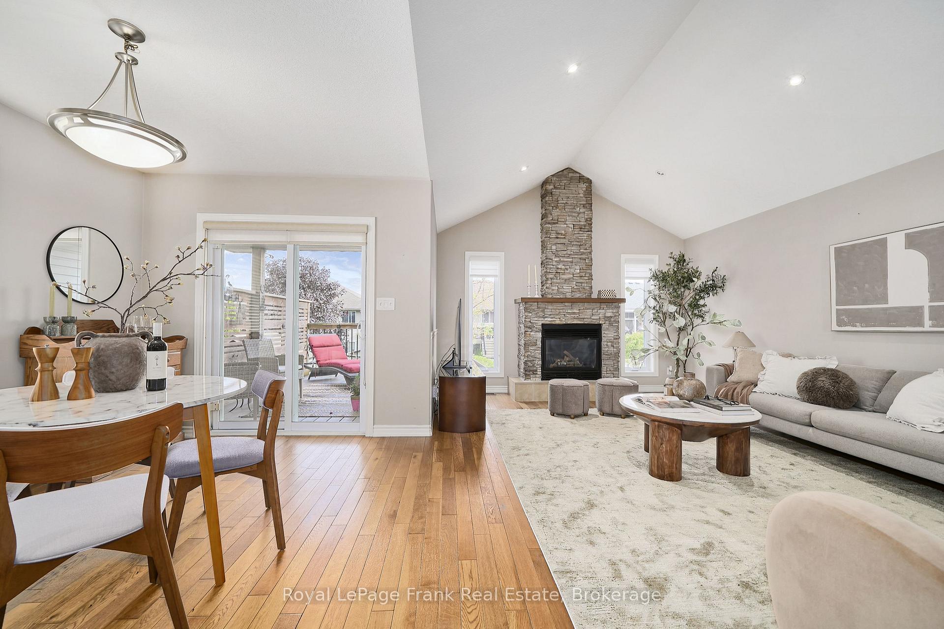 Photo 18 of 11 Fox Den Drive, Brighton — HOMEH