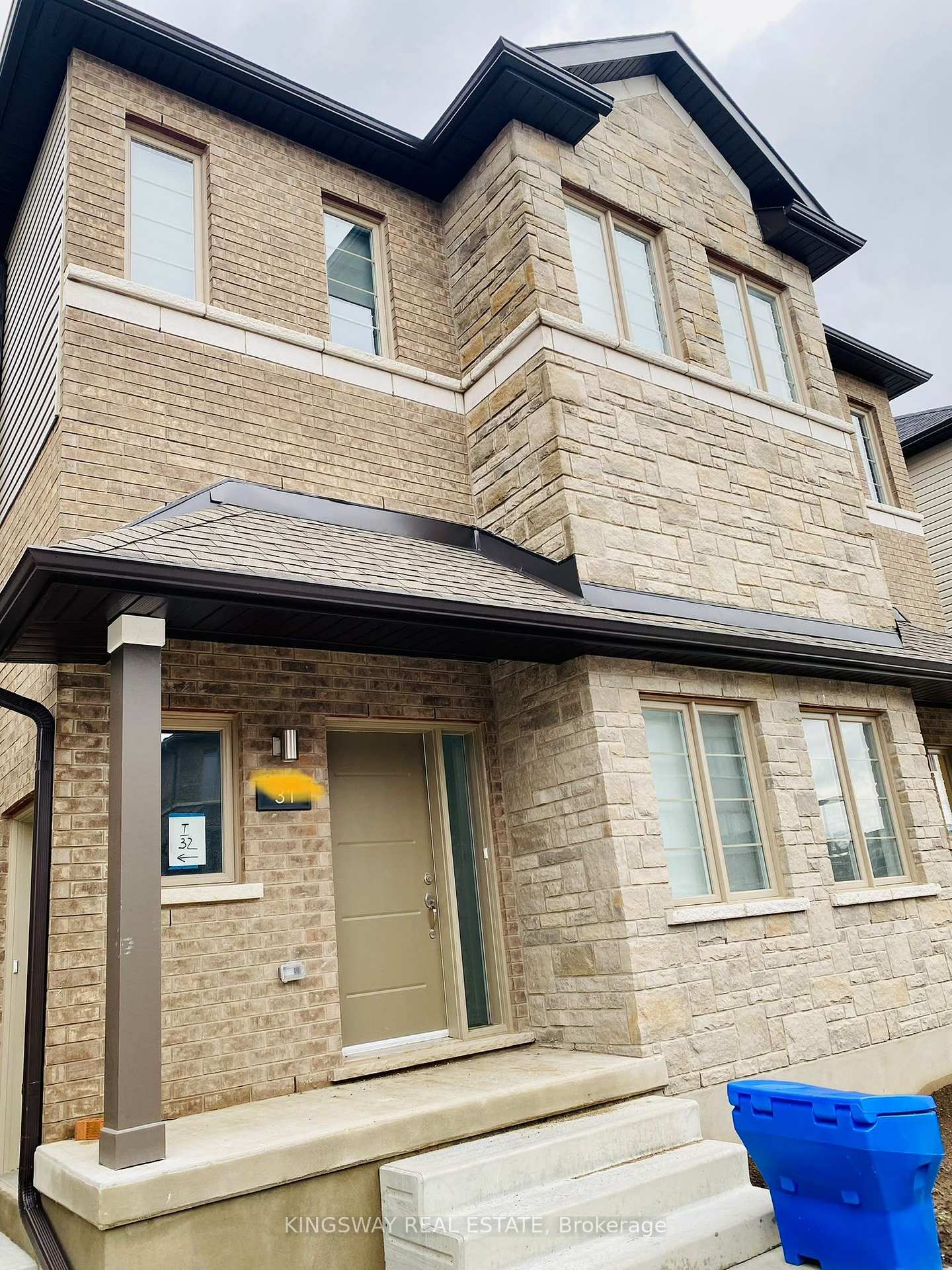 Photo of Unit 31, 205 West Oak Trail