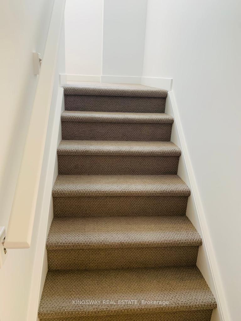 Photo 9 of Unit 31, 205 West Oak Trail, Kitchener, Rosenburg — HOMEH
