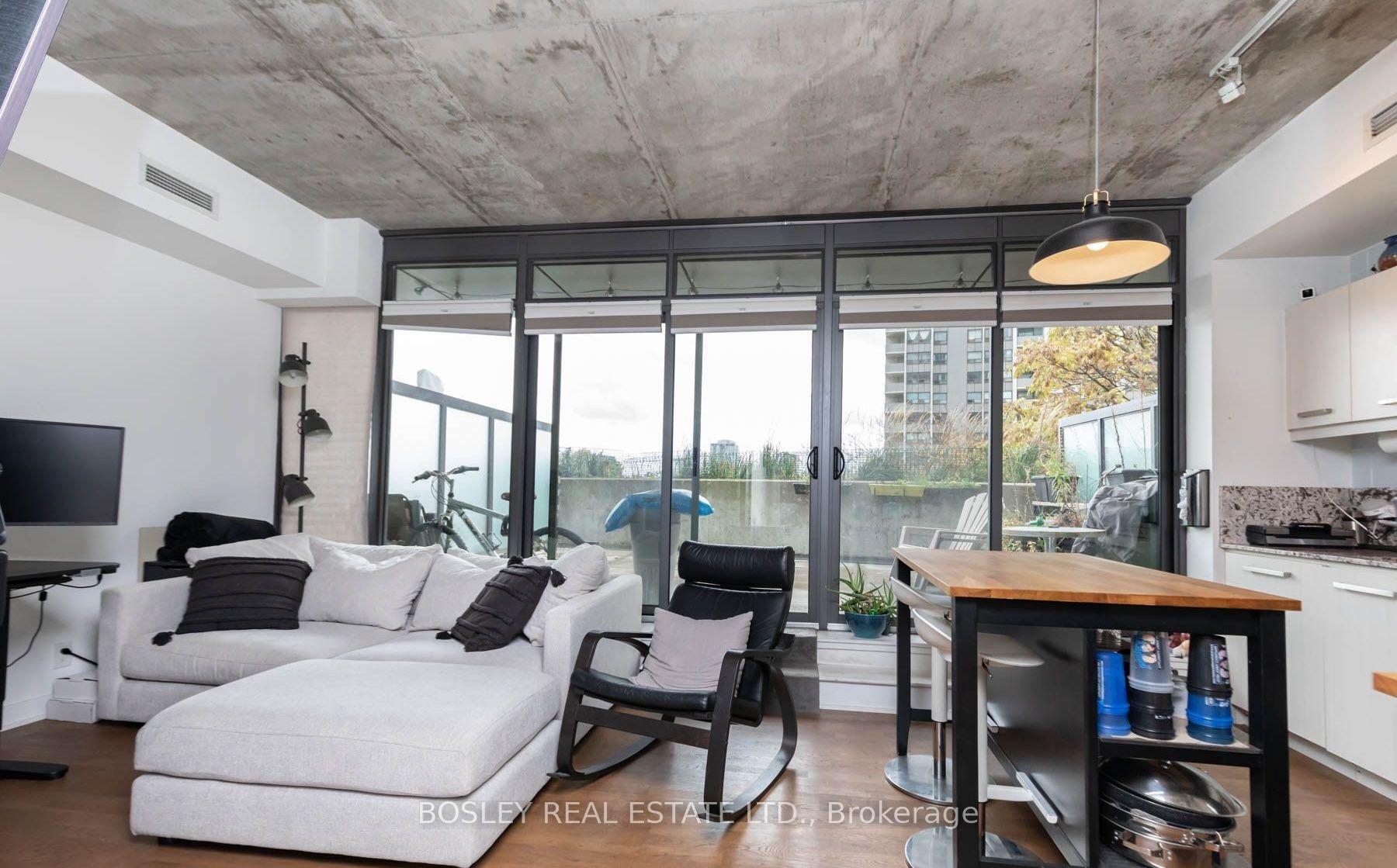 Photo 8 of Unit 503, 15 Beverley Street, Toronto, Kensington-Chinatown — HOMEH