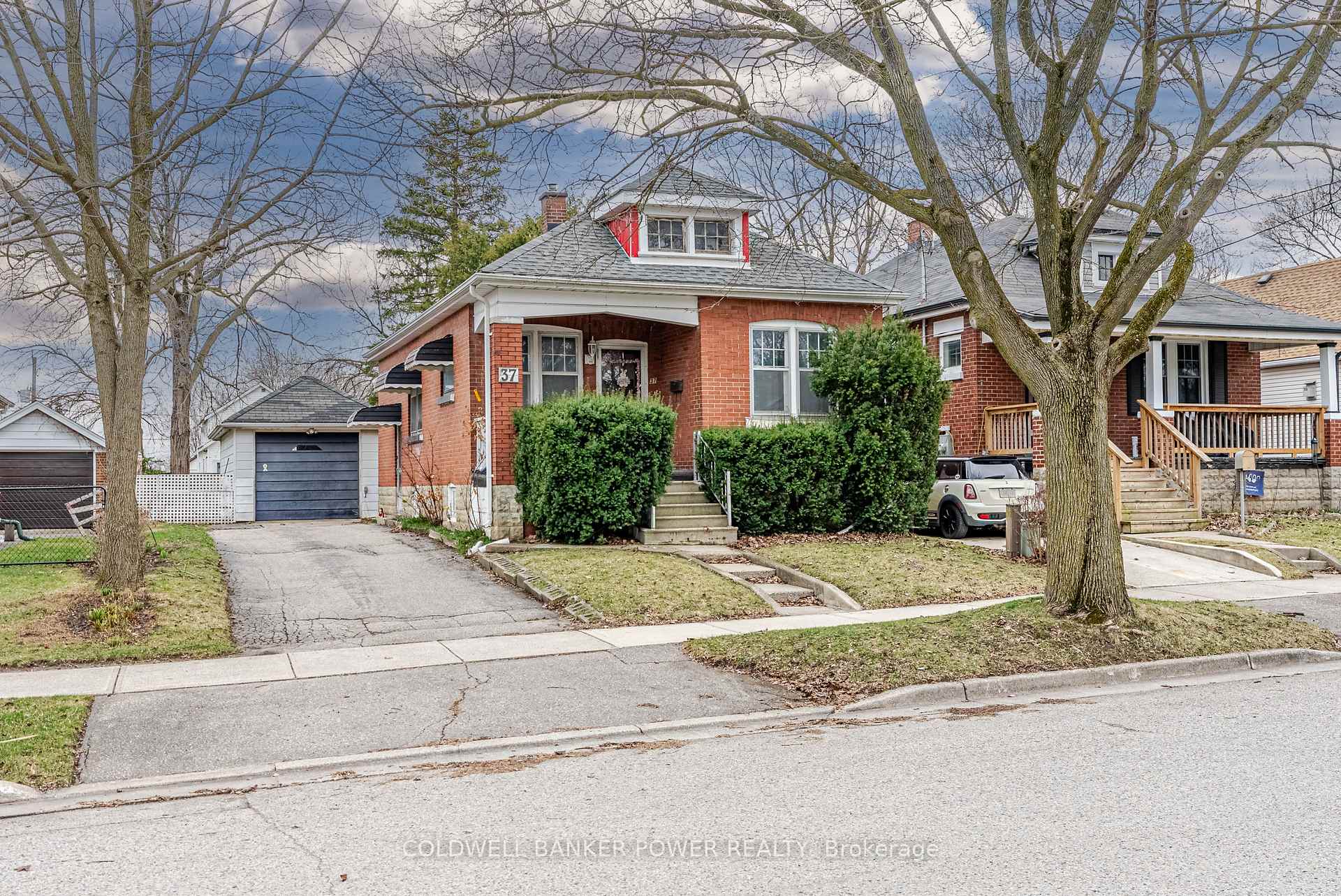 Photo of 37 Linwood Street