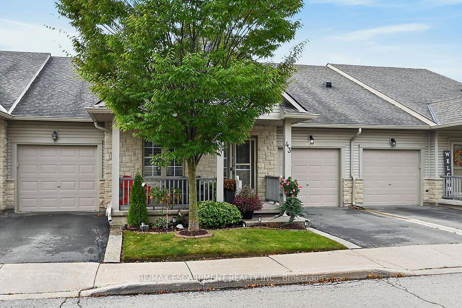 Photo 2 of Unit 43, 34 Southbrook Drive, Hamilton, Binbrook — HOMEH