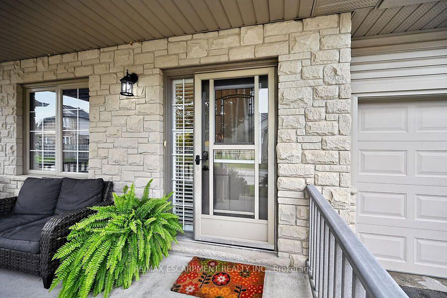 Photo 4 of Unit 43, 34 Southbrook Drive, Hamilton, Binbrook — HOMEH