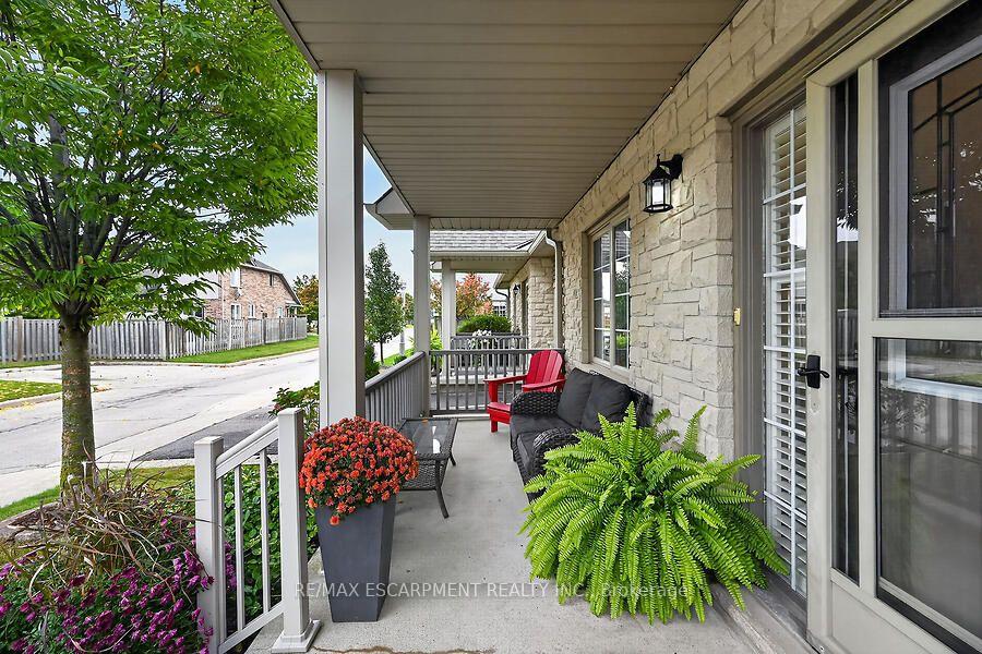 Photo 5 of Unit 43, 34 Southbrook Drive, Hamilton, Binbrook — HOMEH