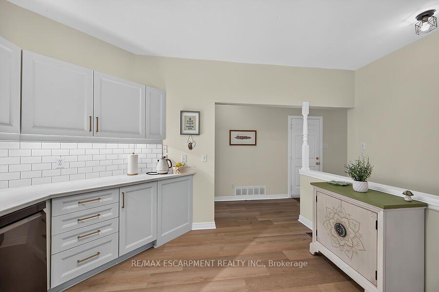 Photo 14 of Unit 43, 34 Southbrook Drive, Hamilton, Binbrook — HOMEH