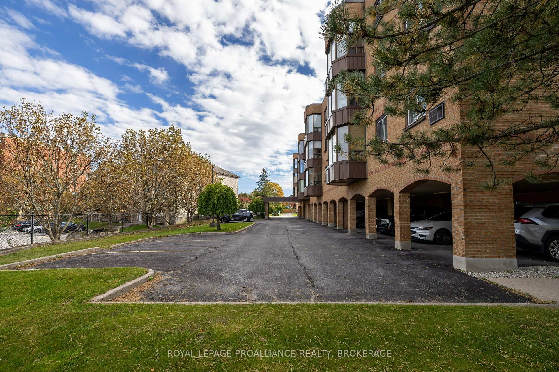 Photo 39 of Unit 301, 649 Davis Drive, Kingston, East Gardiners Rd — HOMEH