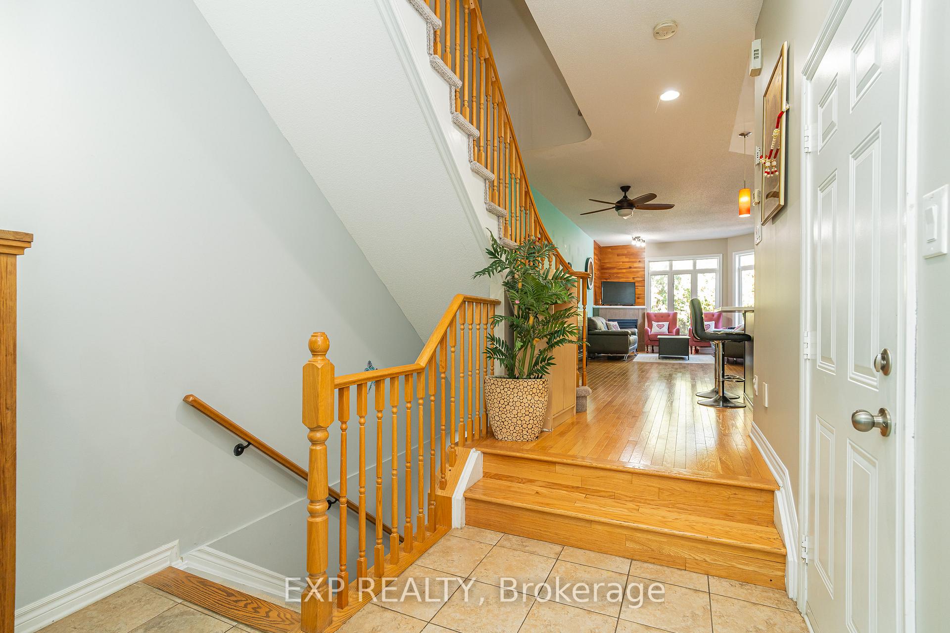 Photo 4 of 441 Foxhall Way, Ottawa, Kanata - Bridlewood — HOMEH
