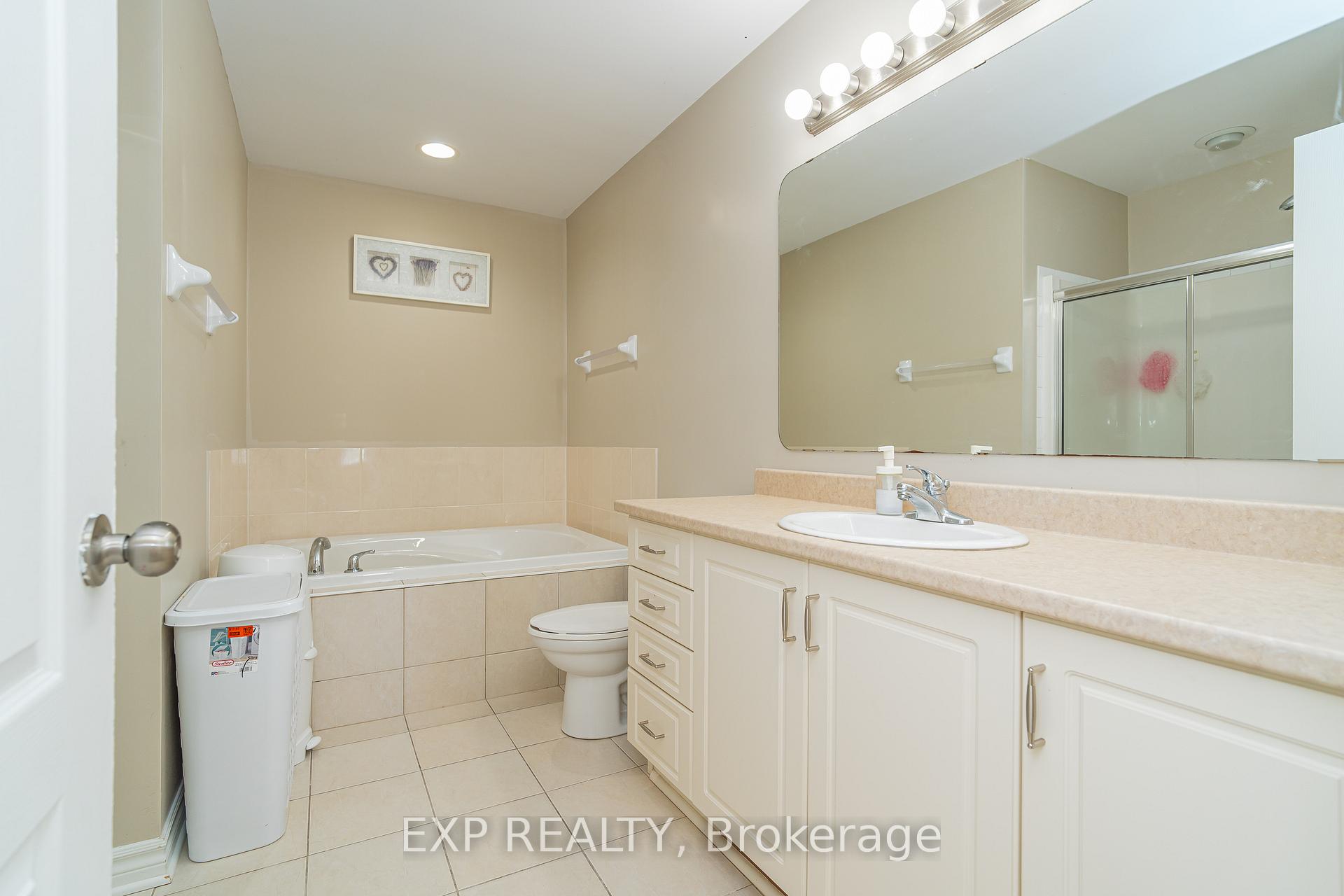 Photo 17 of 441 Foxhall Way, Ottawa, Kanata - Bridlewood — HOMEH