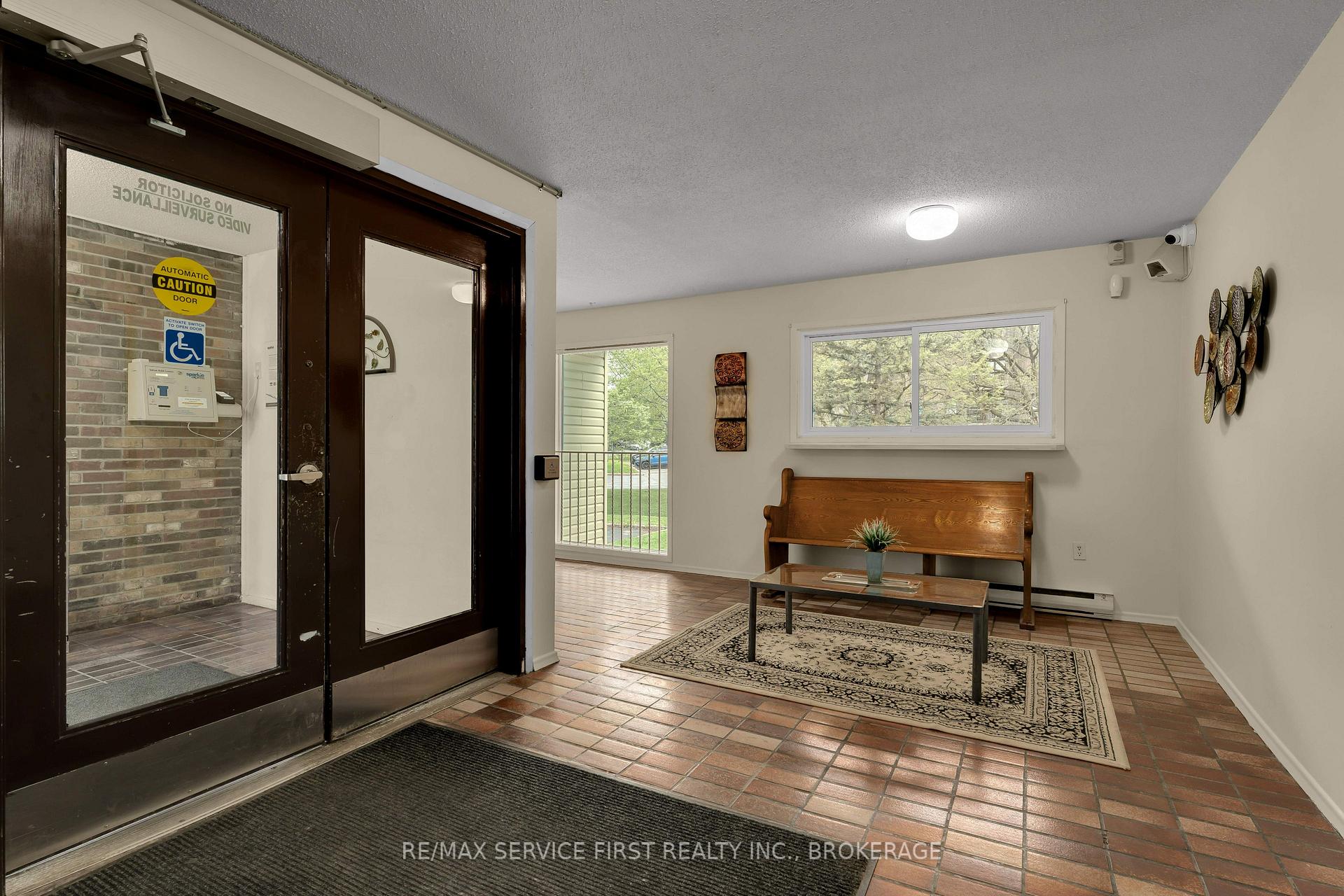 Photo 4 of Unit 103, 1010 Pembridge Crescent, Kingston, North of Taylor-Kidd Blvd — HOMEH