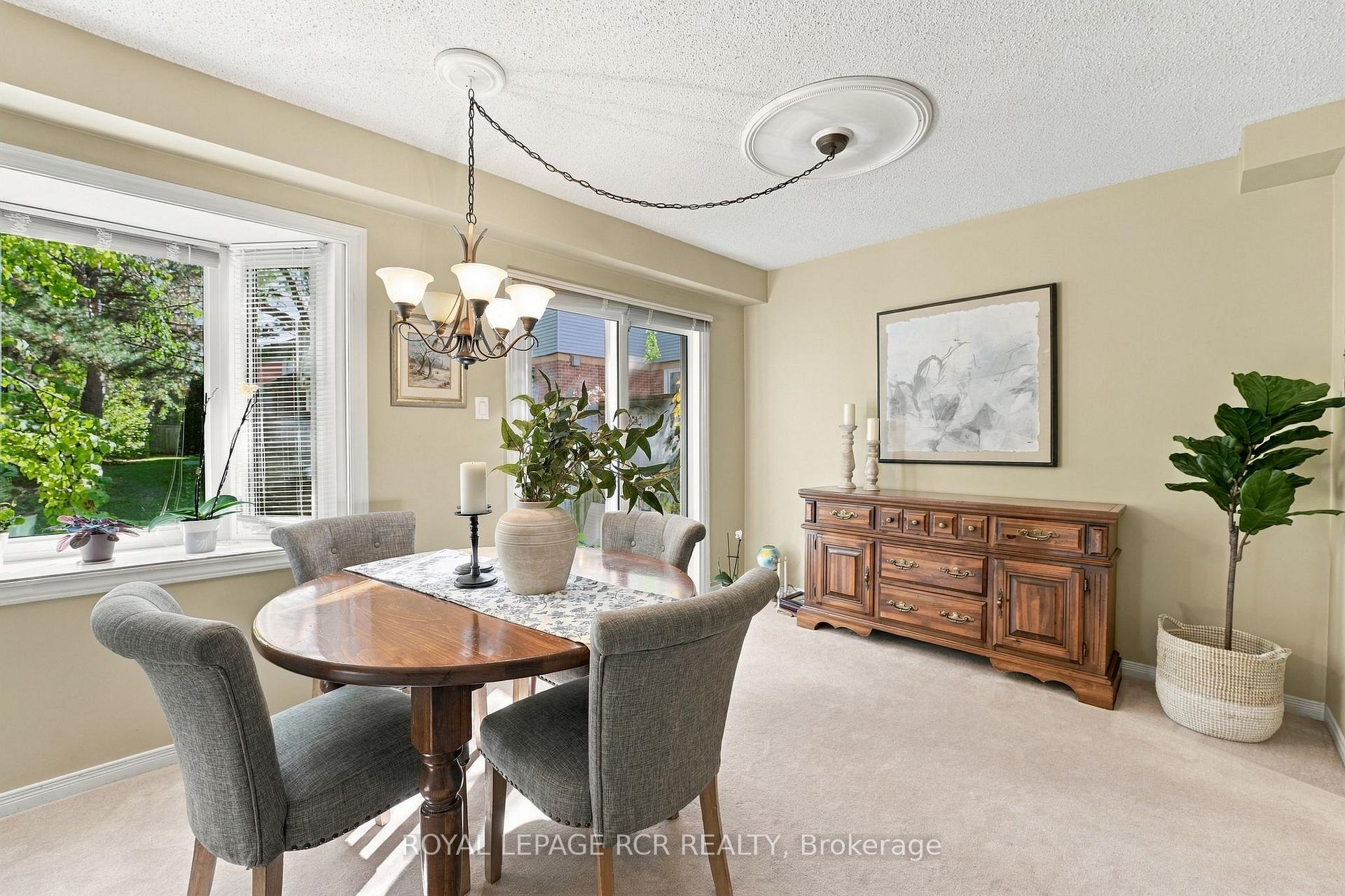 Photo 7 of 707 Caradonna Crescent, Newmarket, Armitage — HOMEH