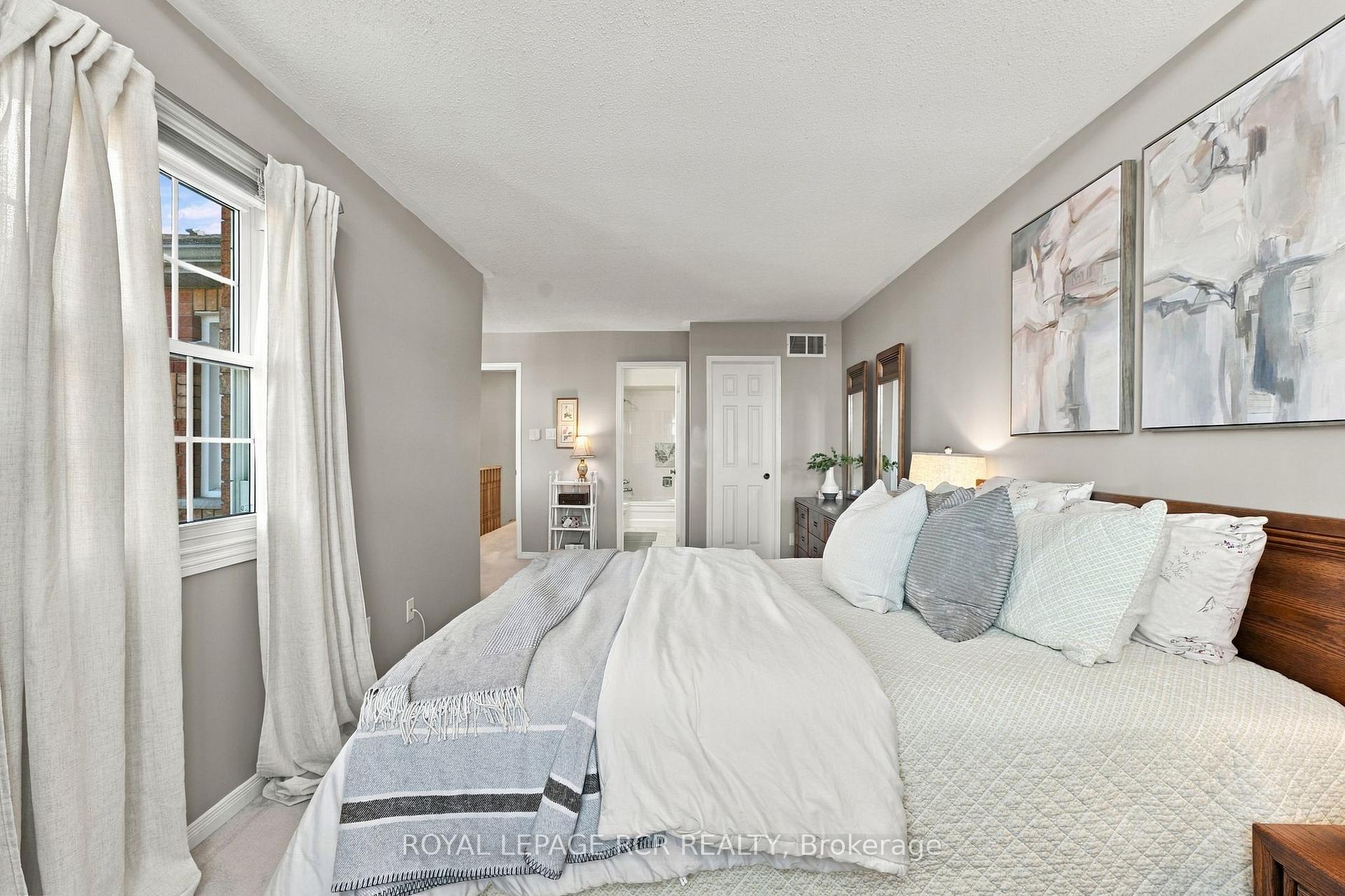 Photo 21 of 707 Caradonna Crescent, Newmarket, Armitage — HOMEH