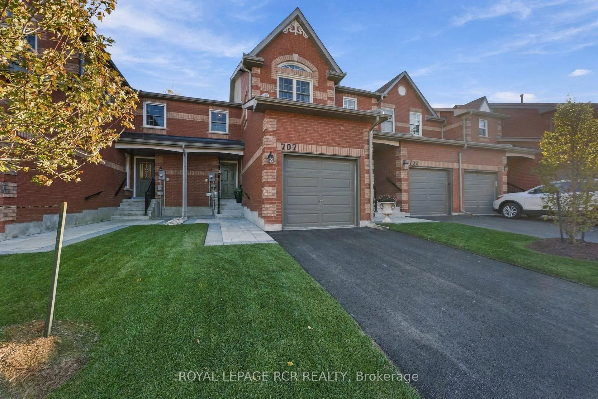 Photo 36 of 707 Caradonna Crescent, Newmarket, Armitage — HOMEH