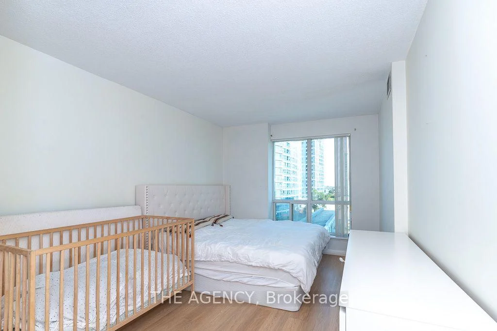 Photo 12 of Unit 903, 18 Lee Centre Drive, Scarborough, Woburn — HOMEH