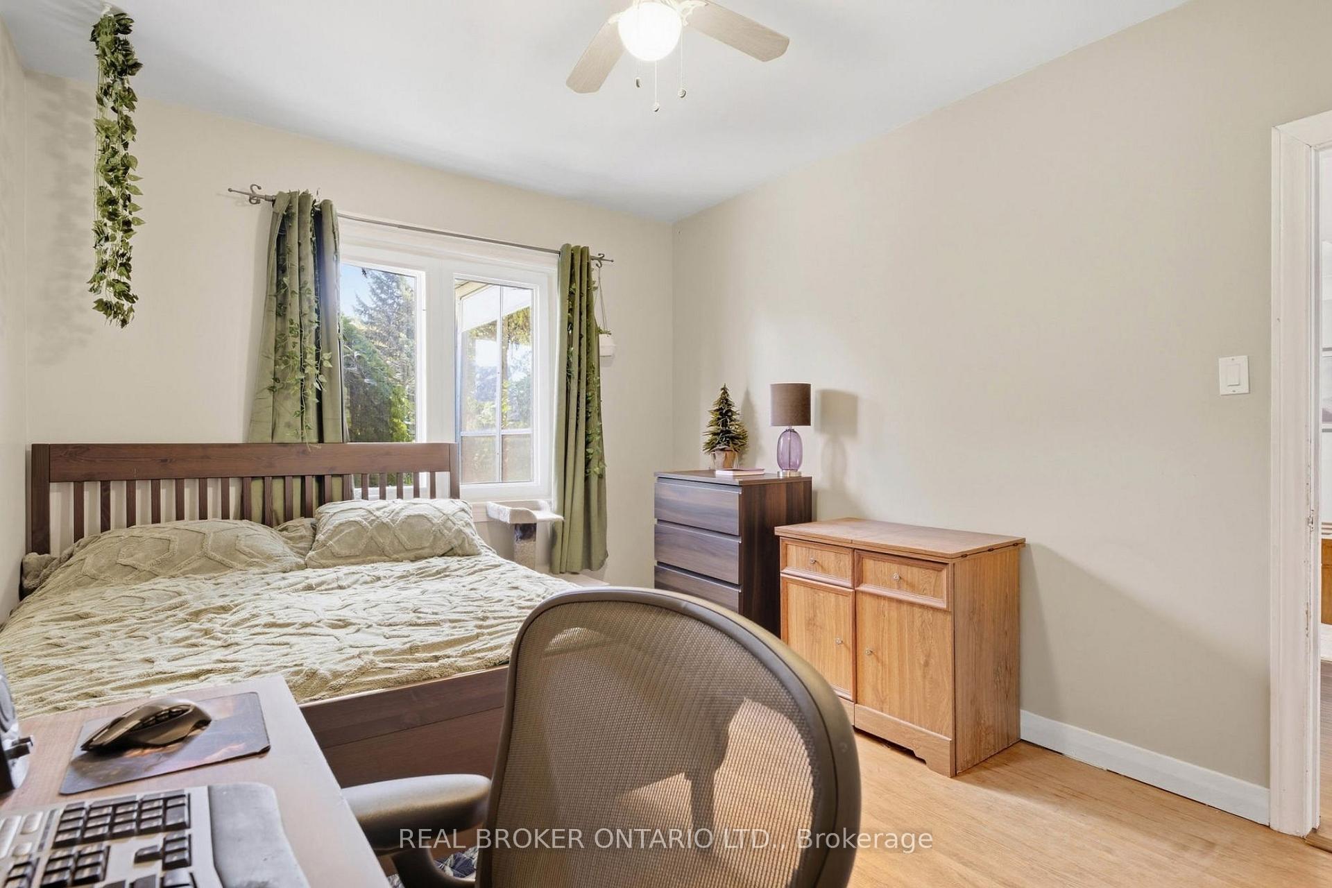 Photo 19 of 363 Lawrence Avenue, Kitchener, Cherry Hill — HOMEH
