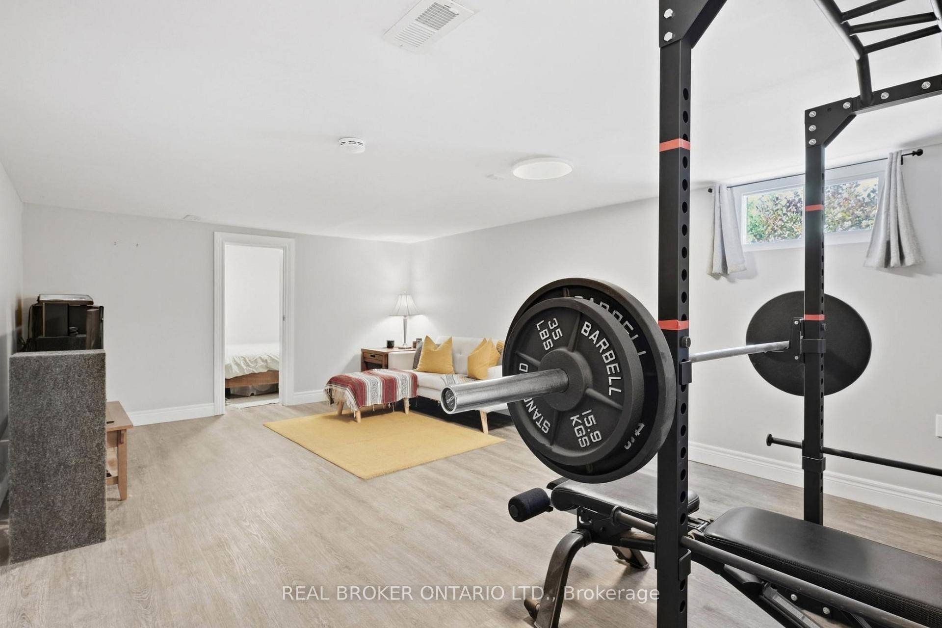 Photo 26 of 363 Lawrence Avenue, Kitchener, Cherry Hill — HOMEH